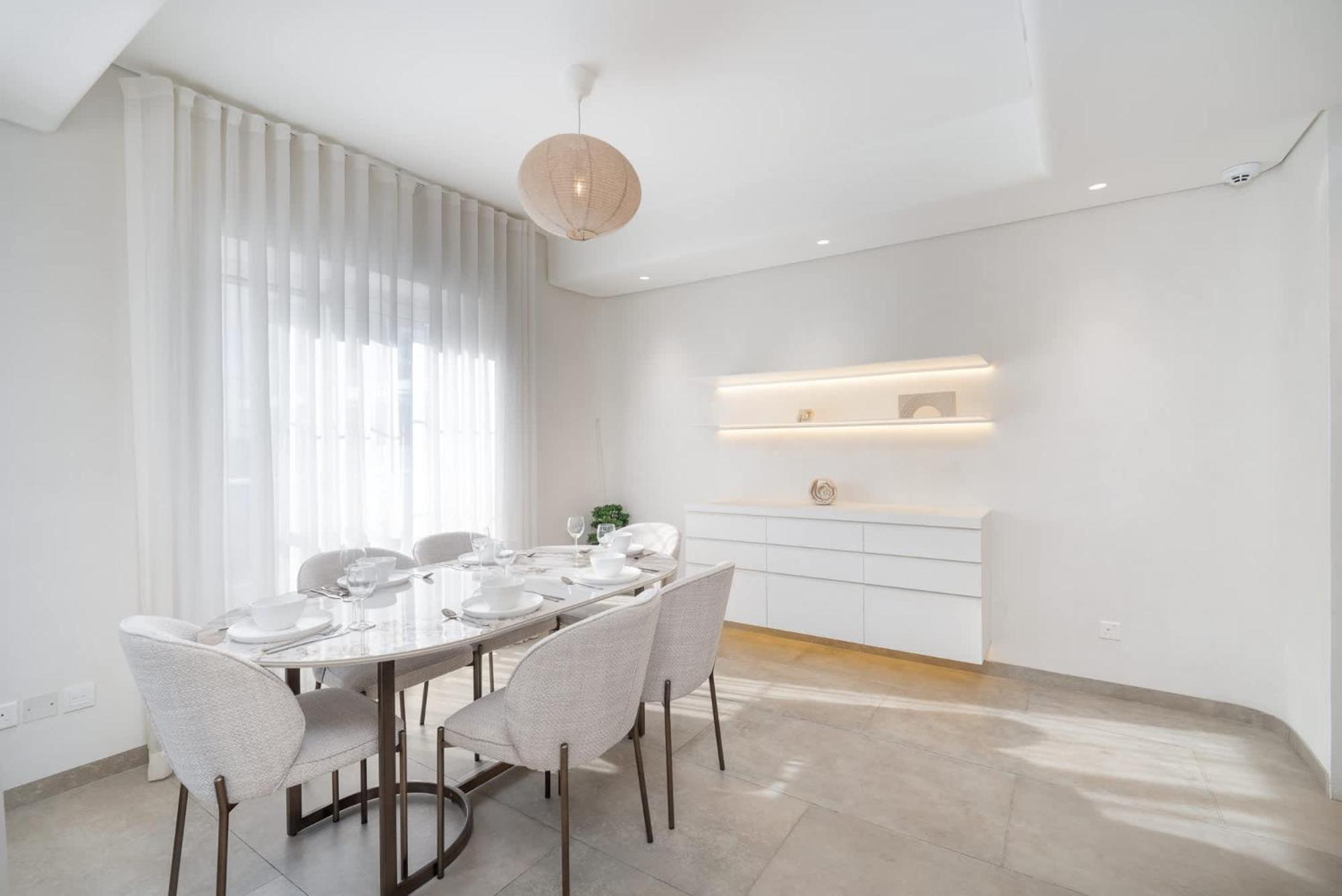 Luxury 4br Villa-al Reem 3-perfect Family Getaway Villa *