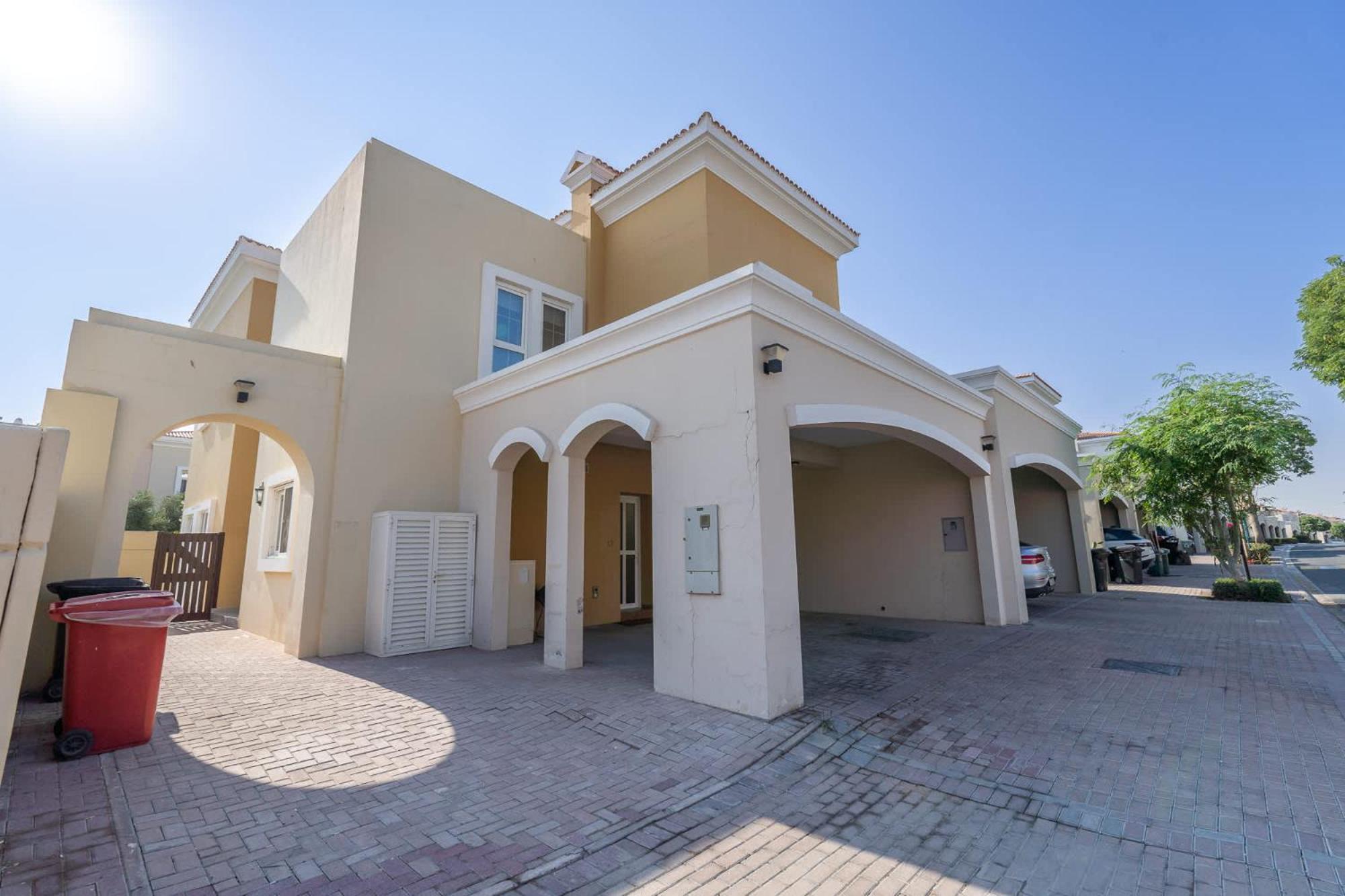 Luxury 4br Villa-al Reem 3-perfect Family Getaway *