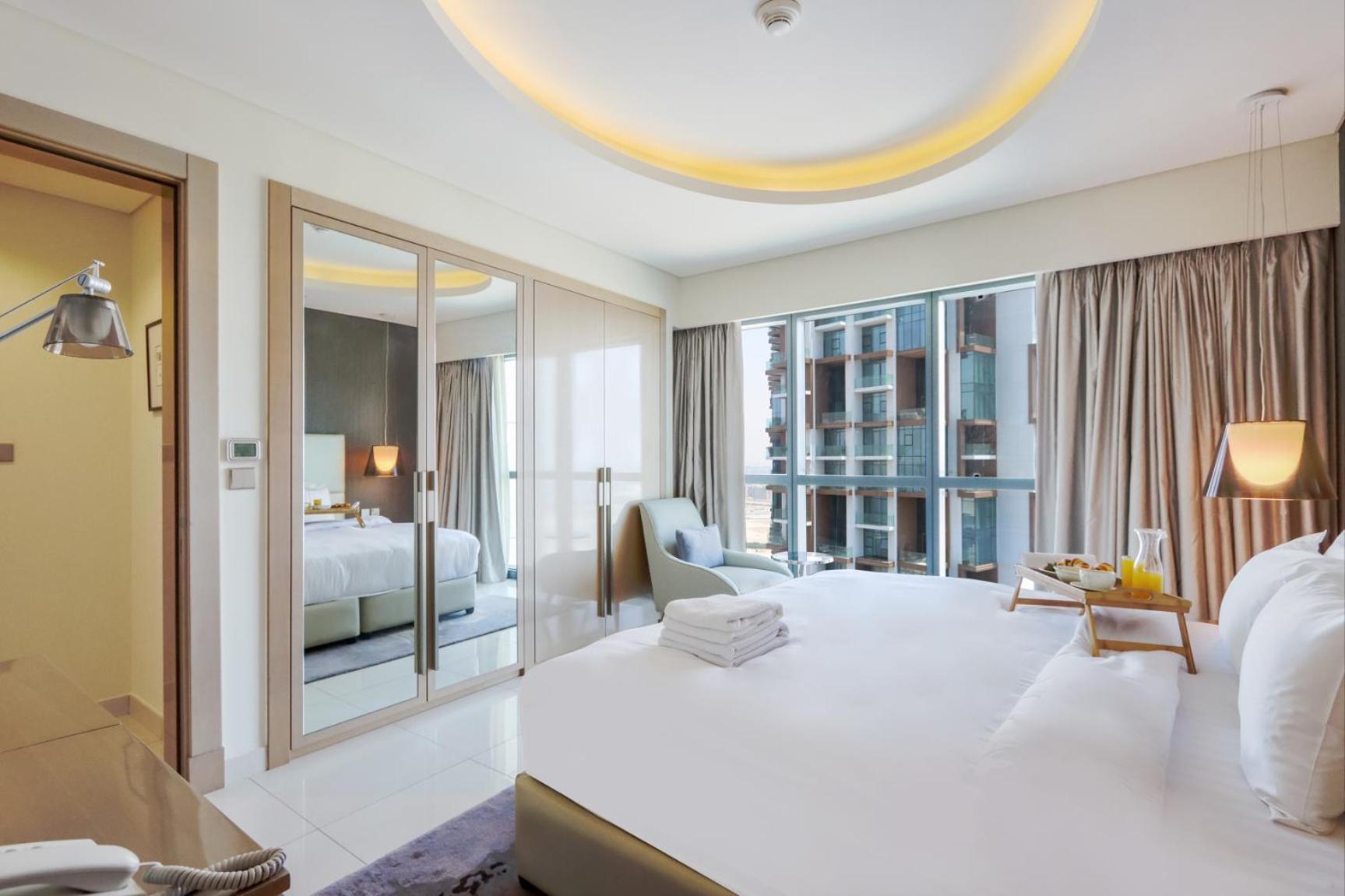 2br Oasis In Damac Towers By Livbnb Dubai