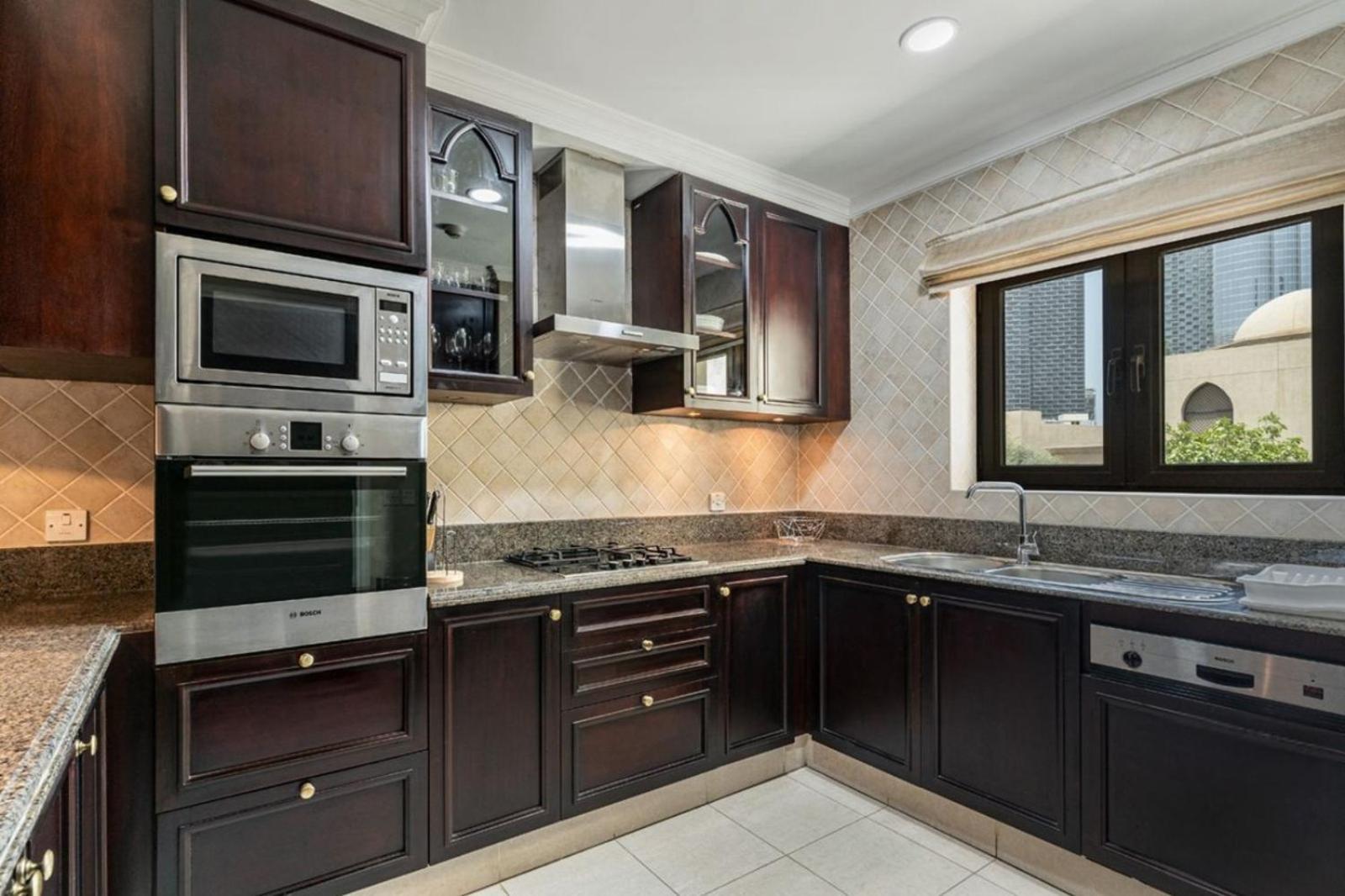 Apartment Burj Khalifa At Your Doorstep 1br In Souk Al Bahar *
