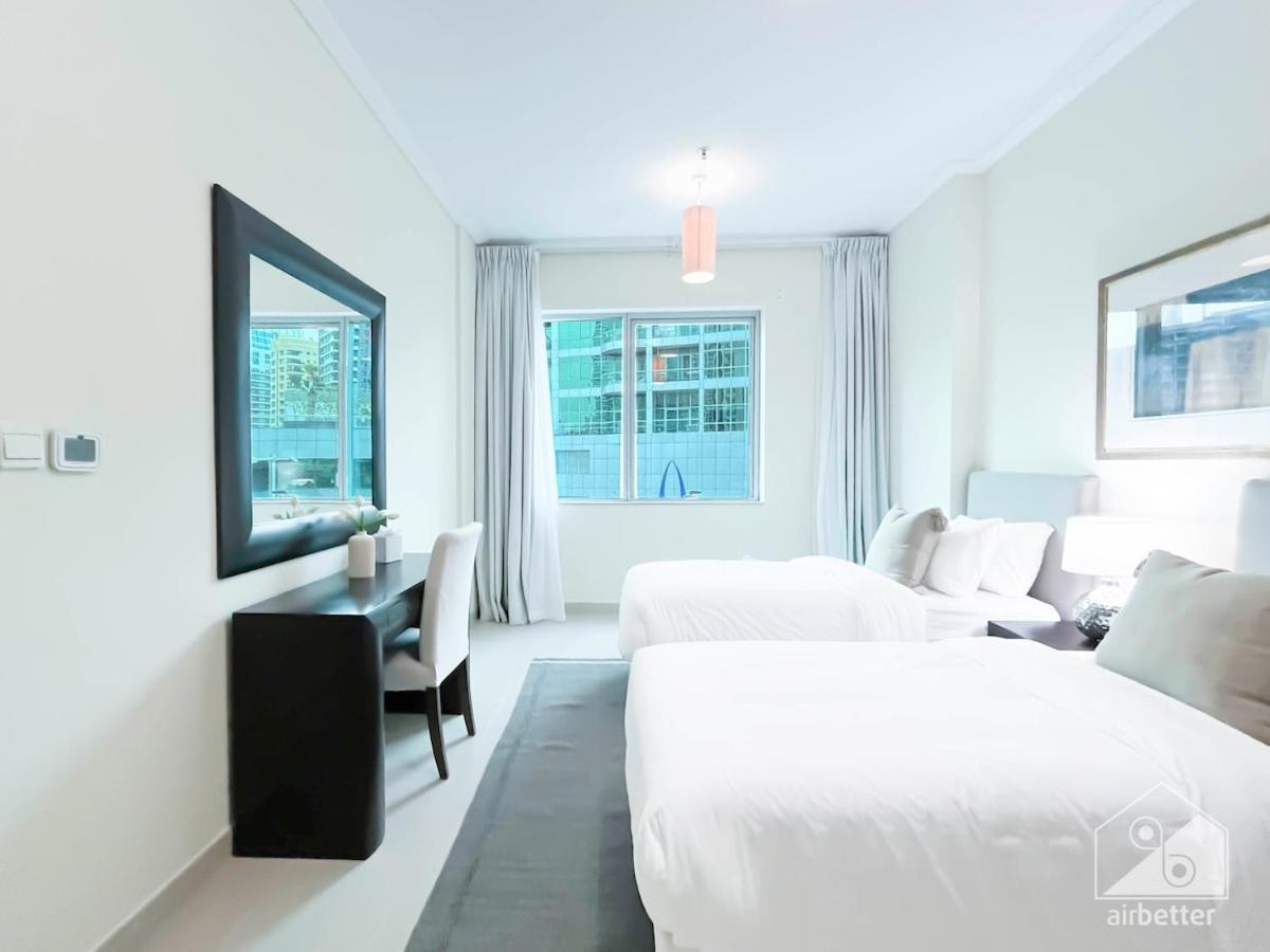 Apartment Luxury 2b With Full Marina Views - Delphine *