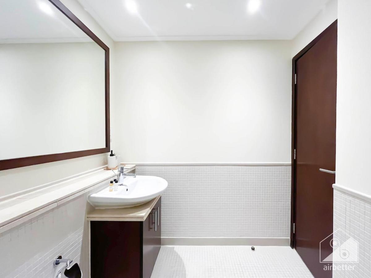 Luxury 2b With Full Marina Views - Delphine Apartment *