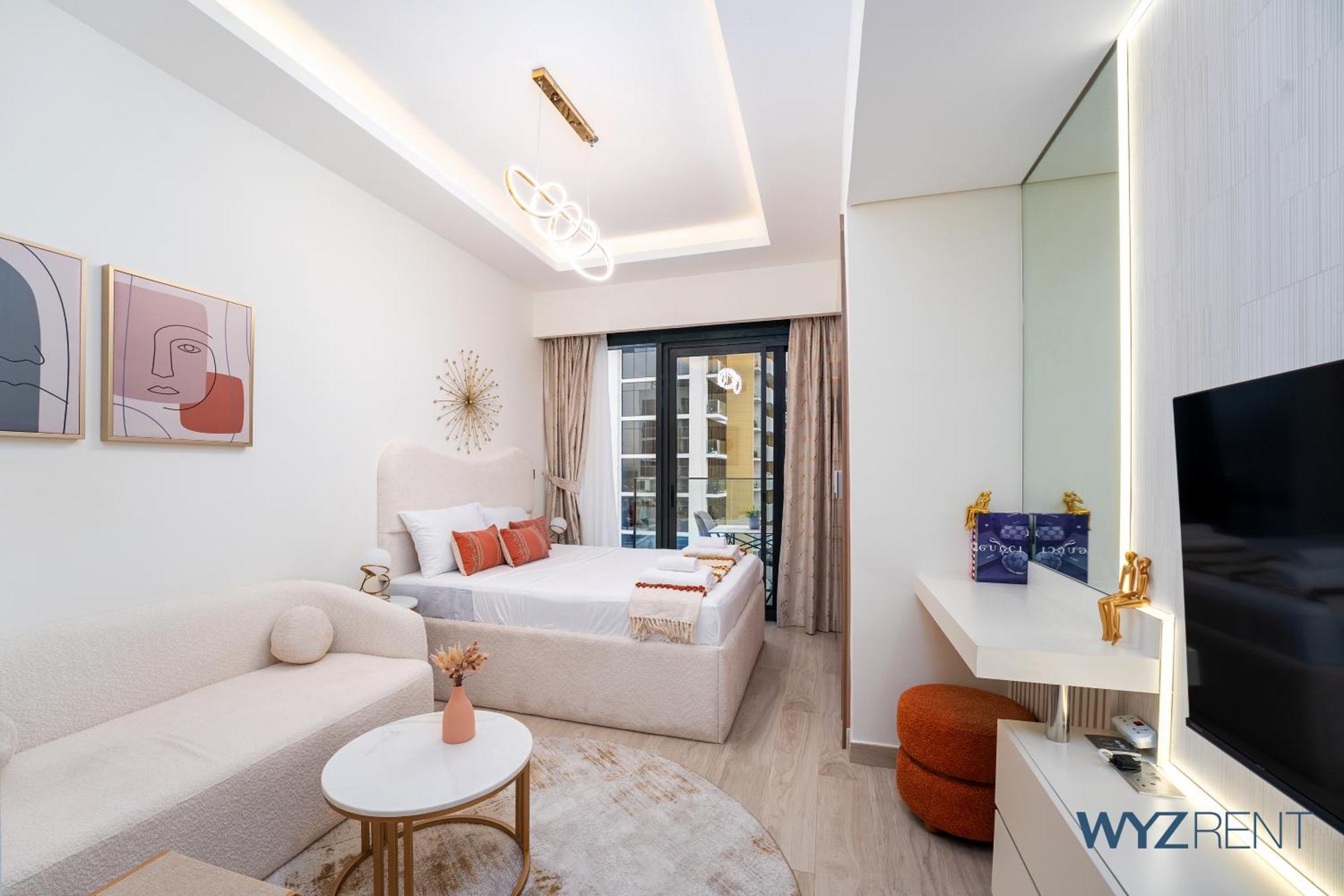 Apartment Unique In Azizi Riviera,city & Pool View *