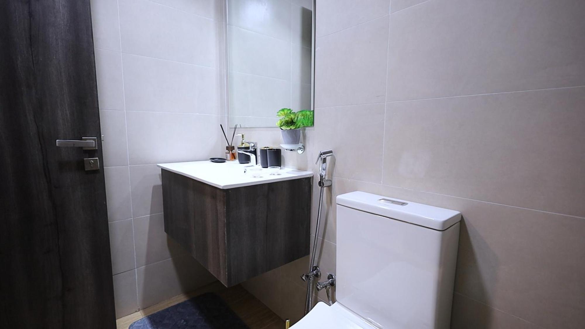 Apartment 2 Bedroom Elegant In Dubailand