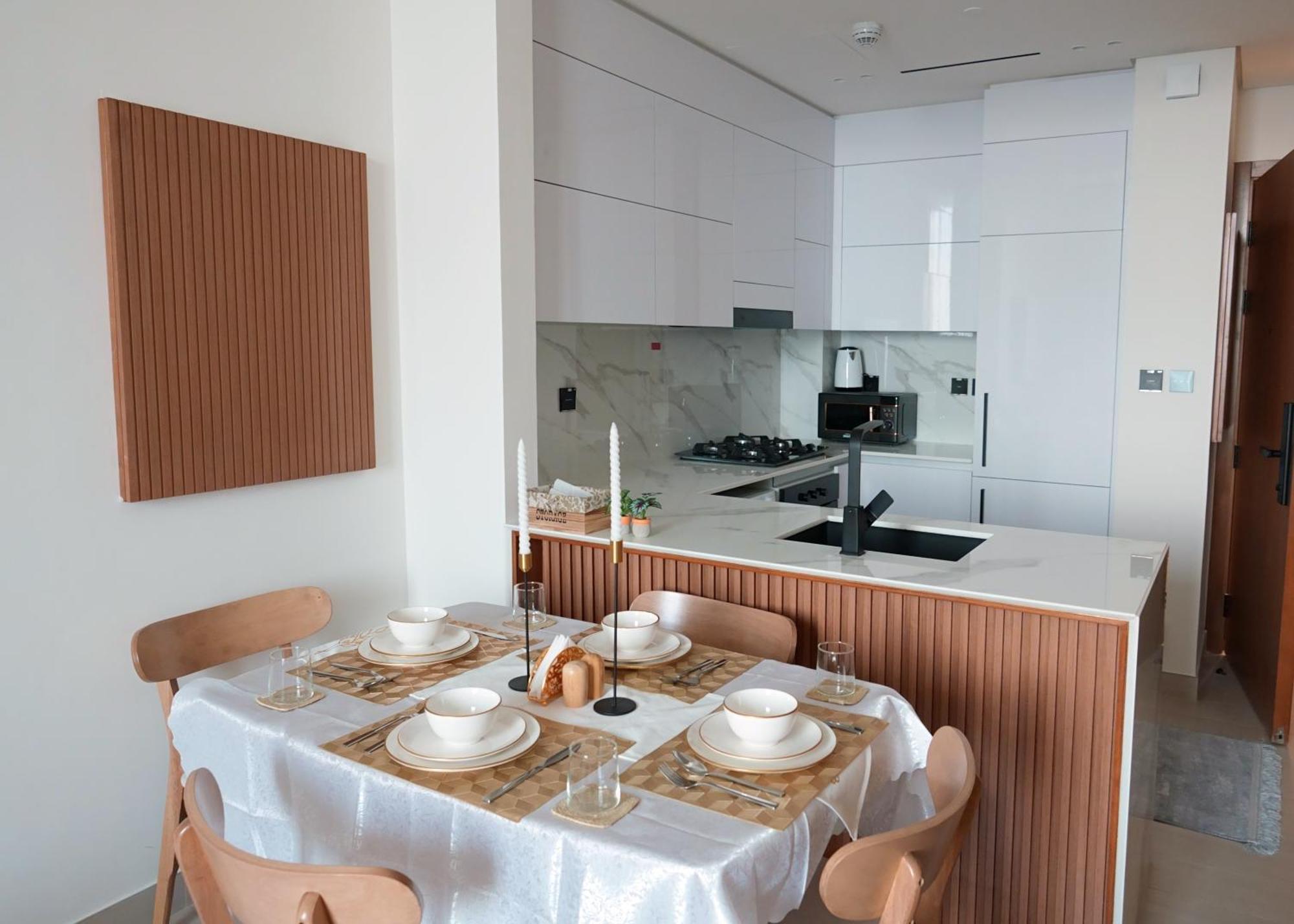 Modern Chic 1 Bhk In Binghatti House