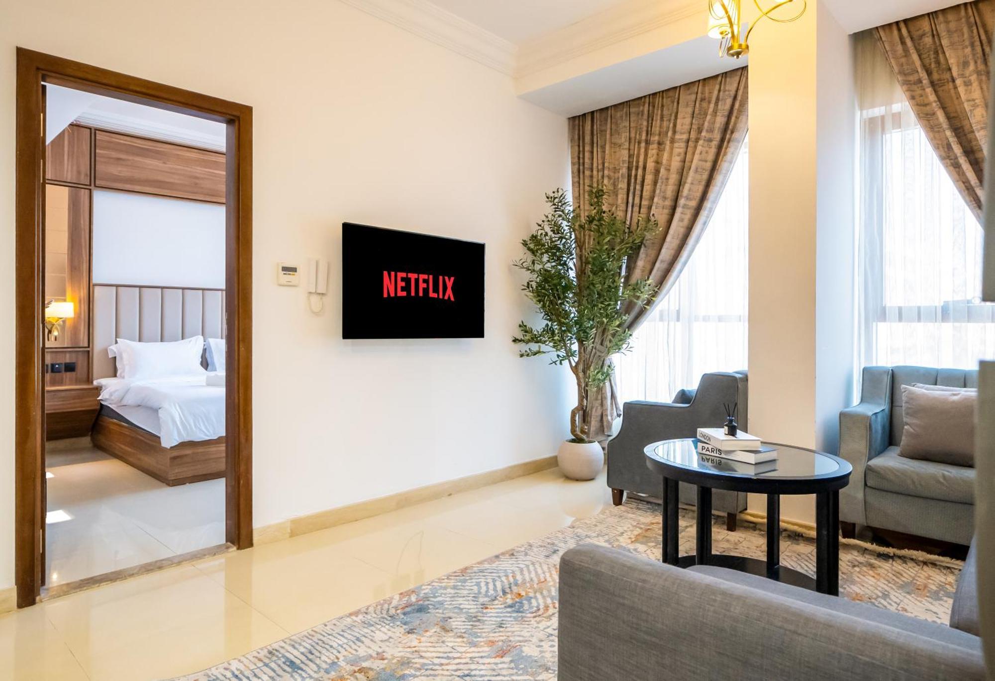 Brand New 1 Bedroom Premium * Dubai