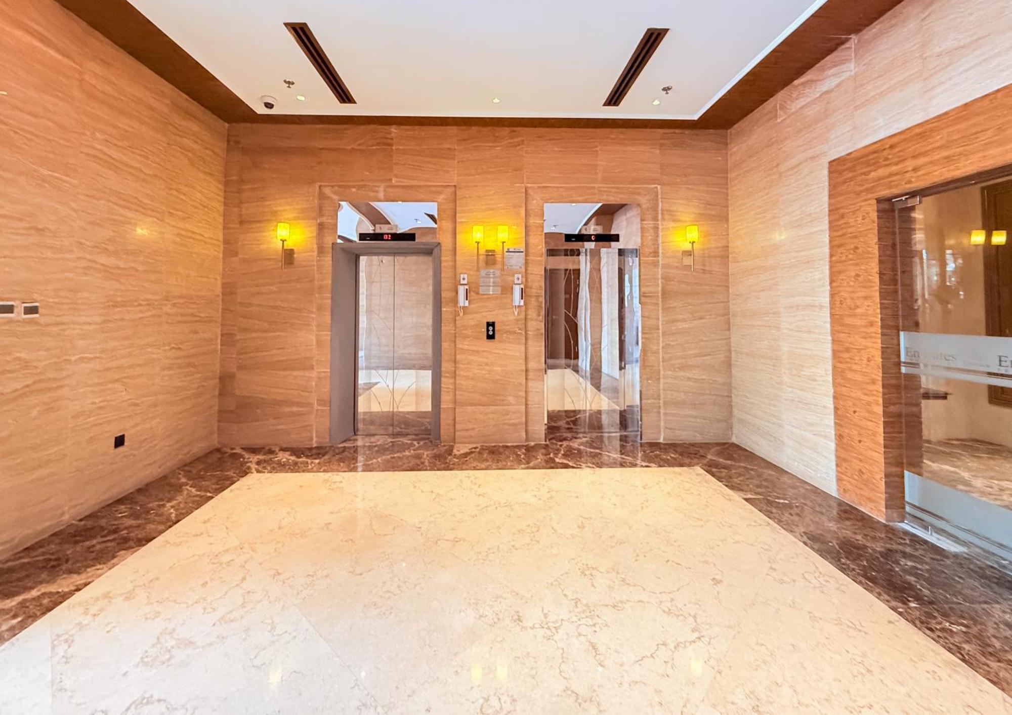 Apartment Brand New 1 Bedroom Premium Dubai