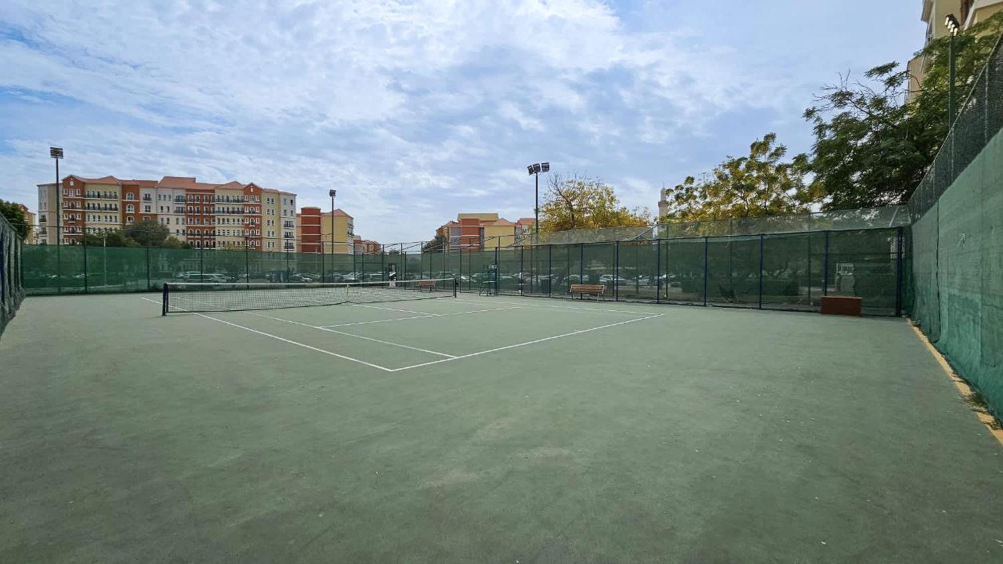 Apartment Tranquil For 2 In Discovery Gardens! *