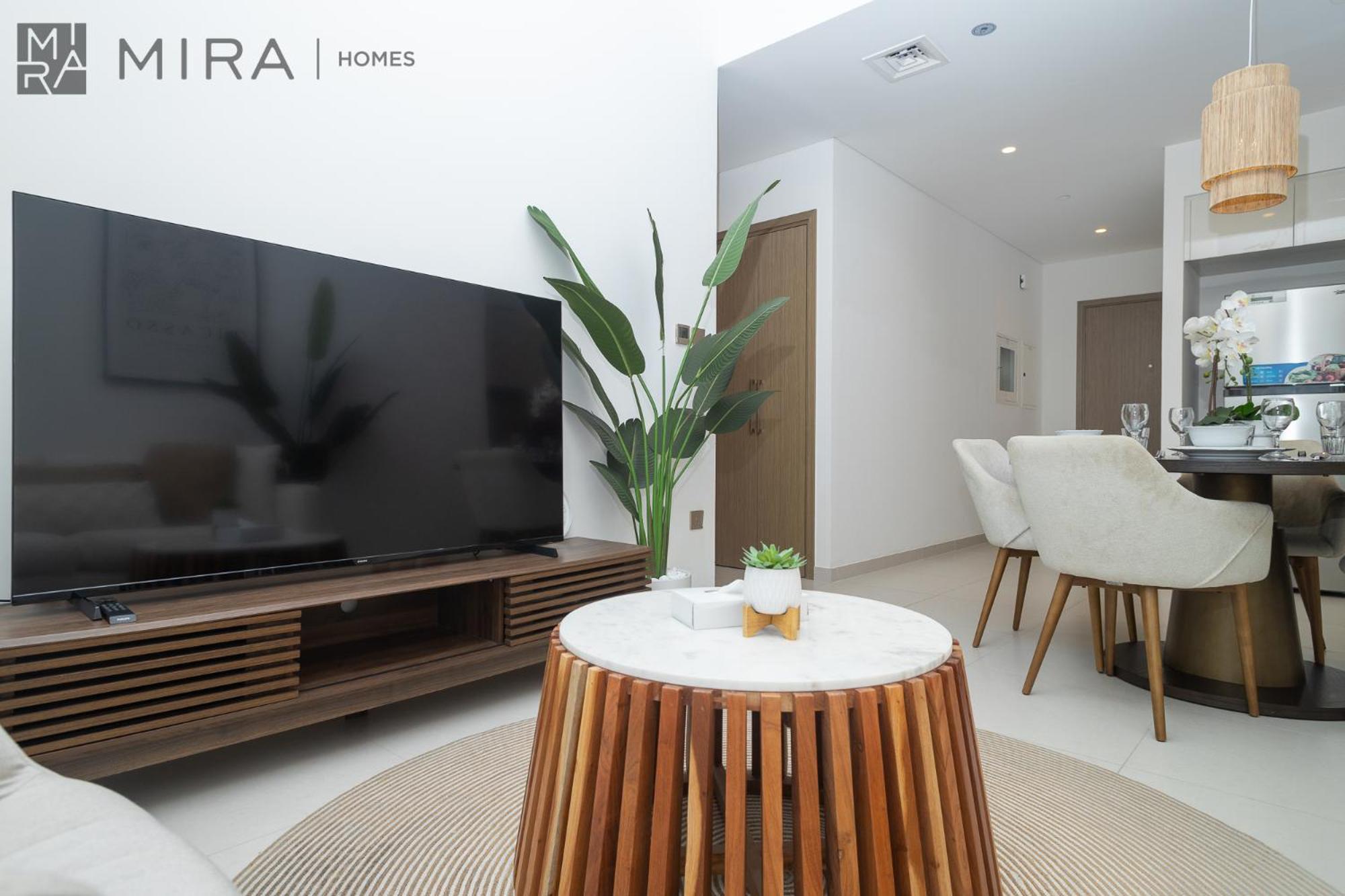 Mira Homes - Newly 2 Bedroom With Balcony In The Heart Of Close To Burj Khalifa Apartment Dubai