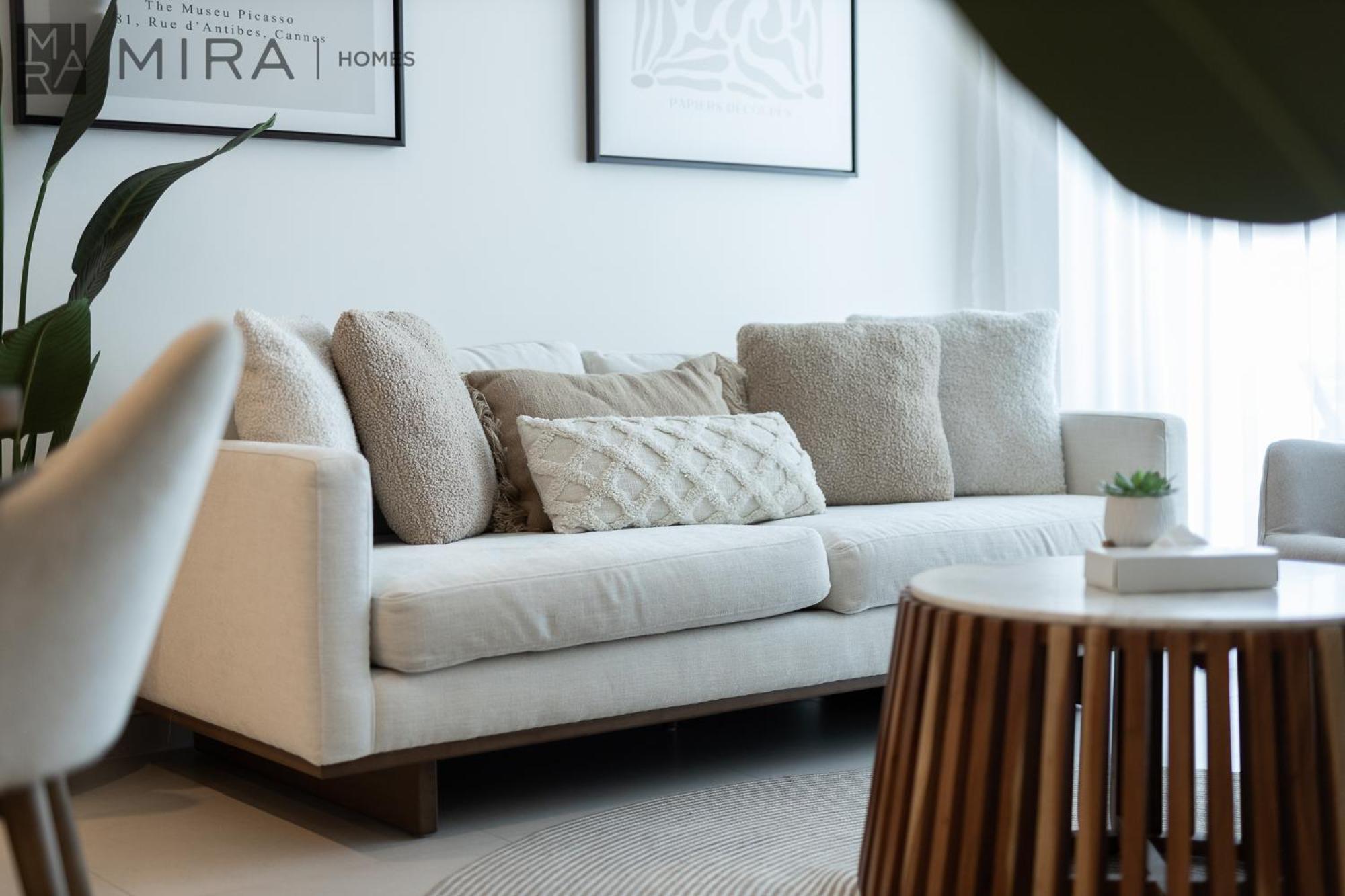 Mira Homes - Newly 2 Bedroom With Balcony In The Heart Of Close To Burj Khalifa Dubai