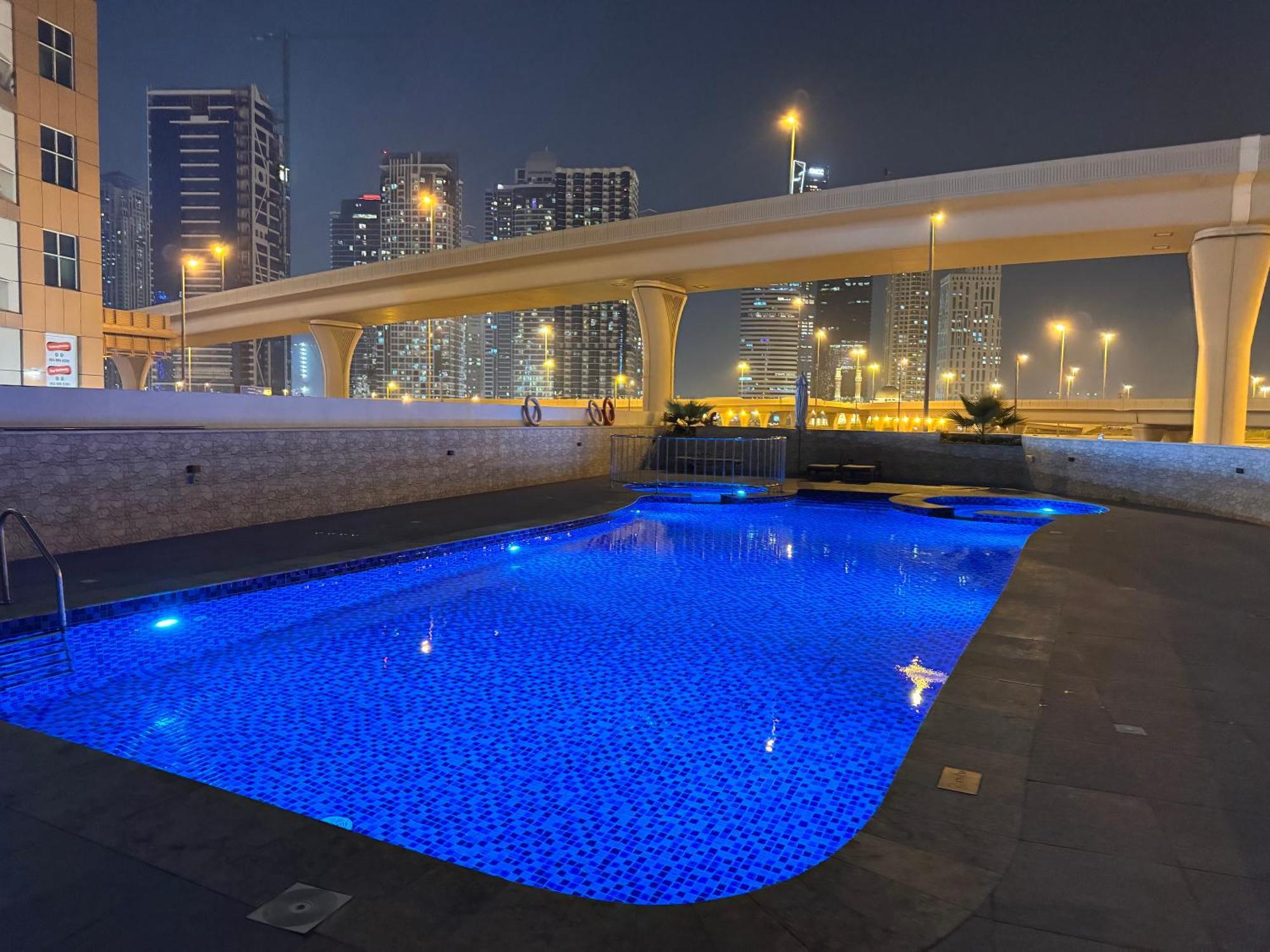 Marina Beachview * Dubai