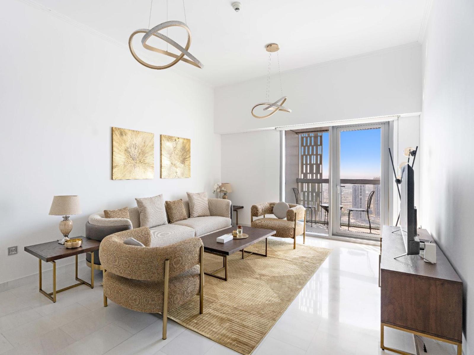 Sophisticated High-floor 1bdr With Breathtaking Sea View - Cayan 48 Apartment Dubai