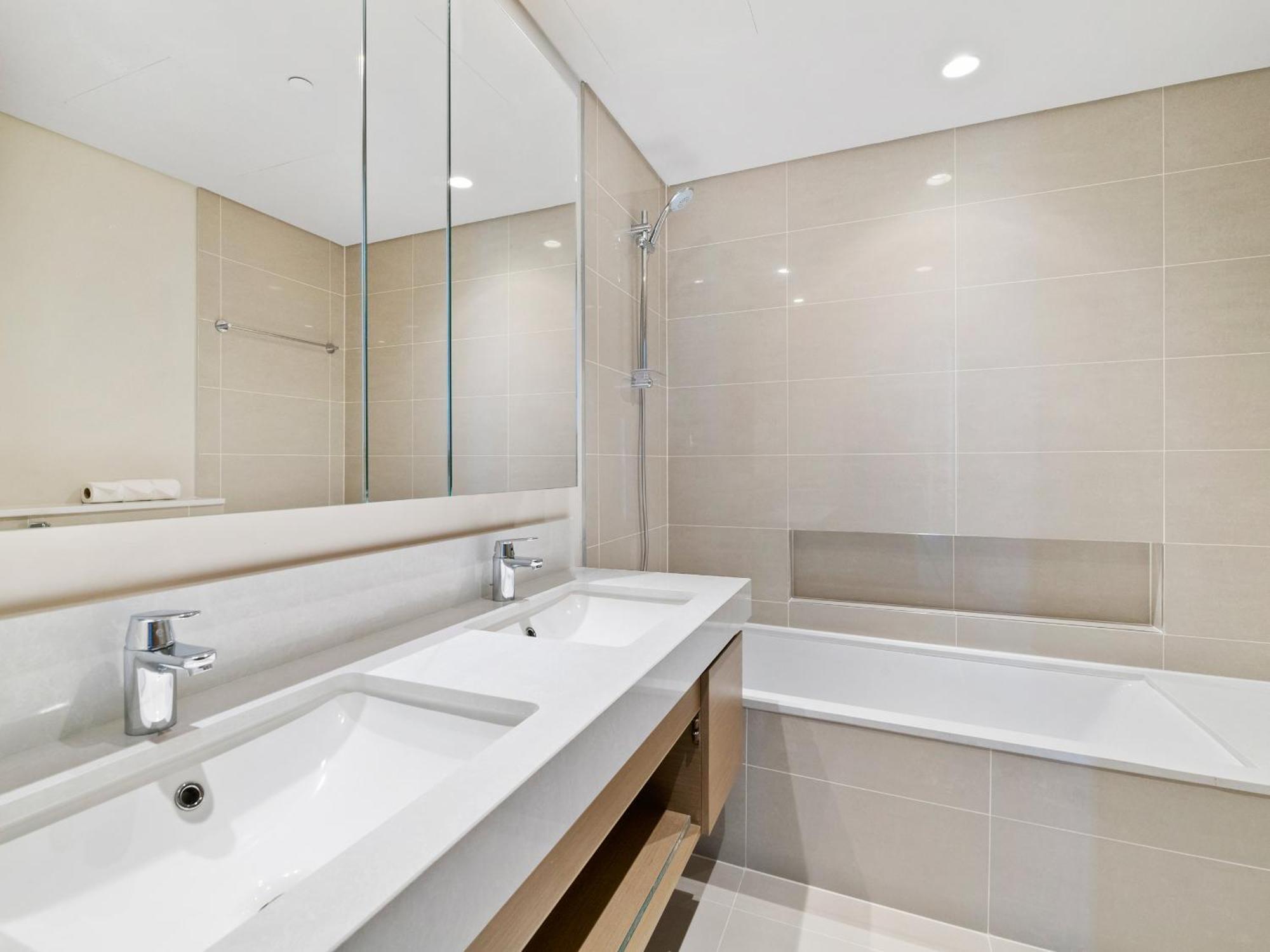Enchanting 2bdr In Creek Harbour-19 Dubai