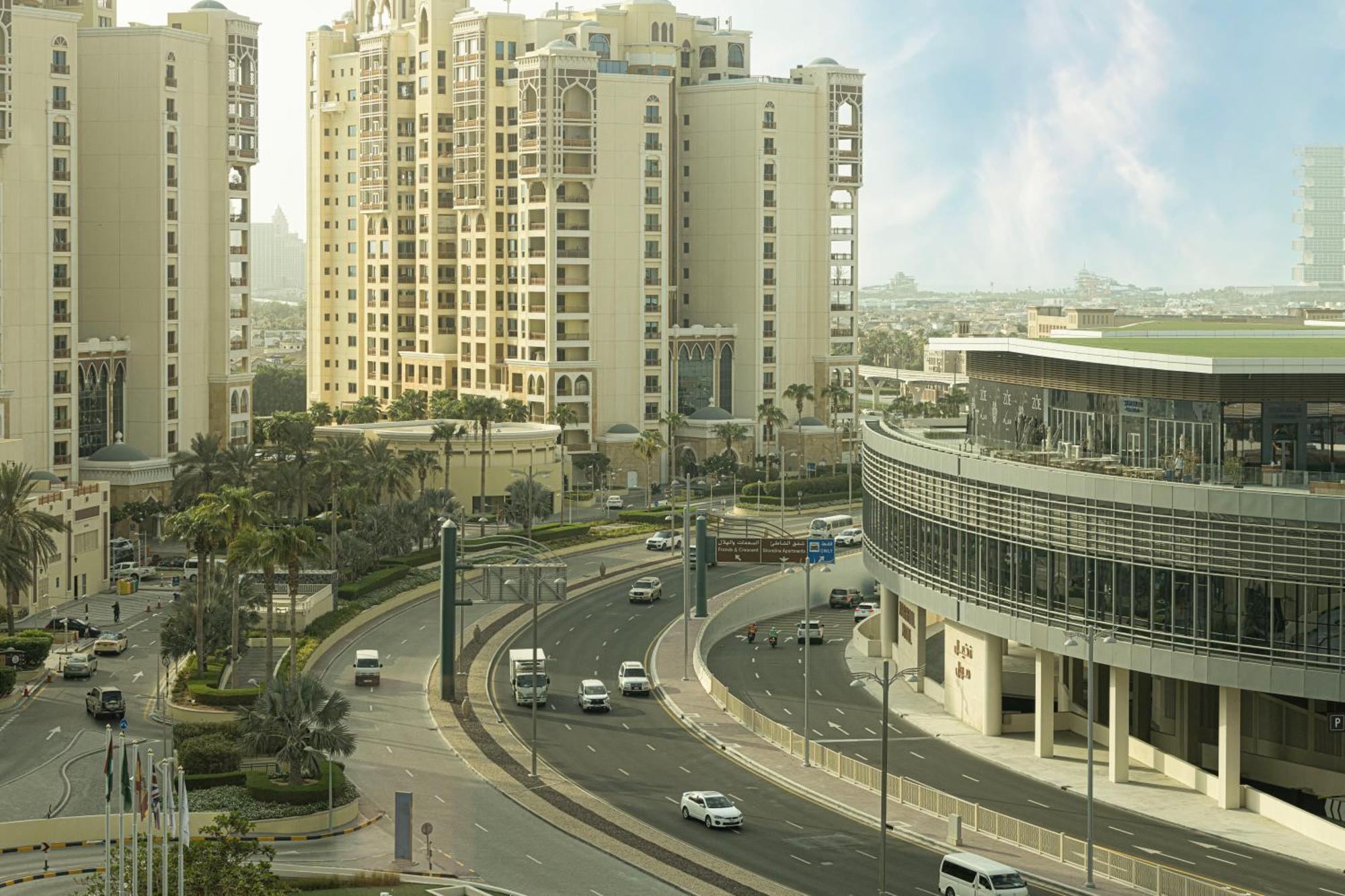 Seven Palm & - Pool & Access Dubai