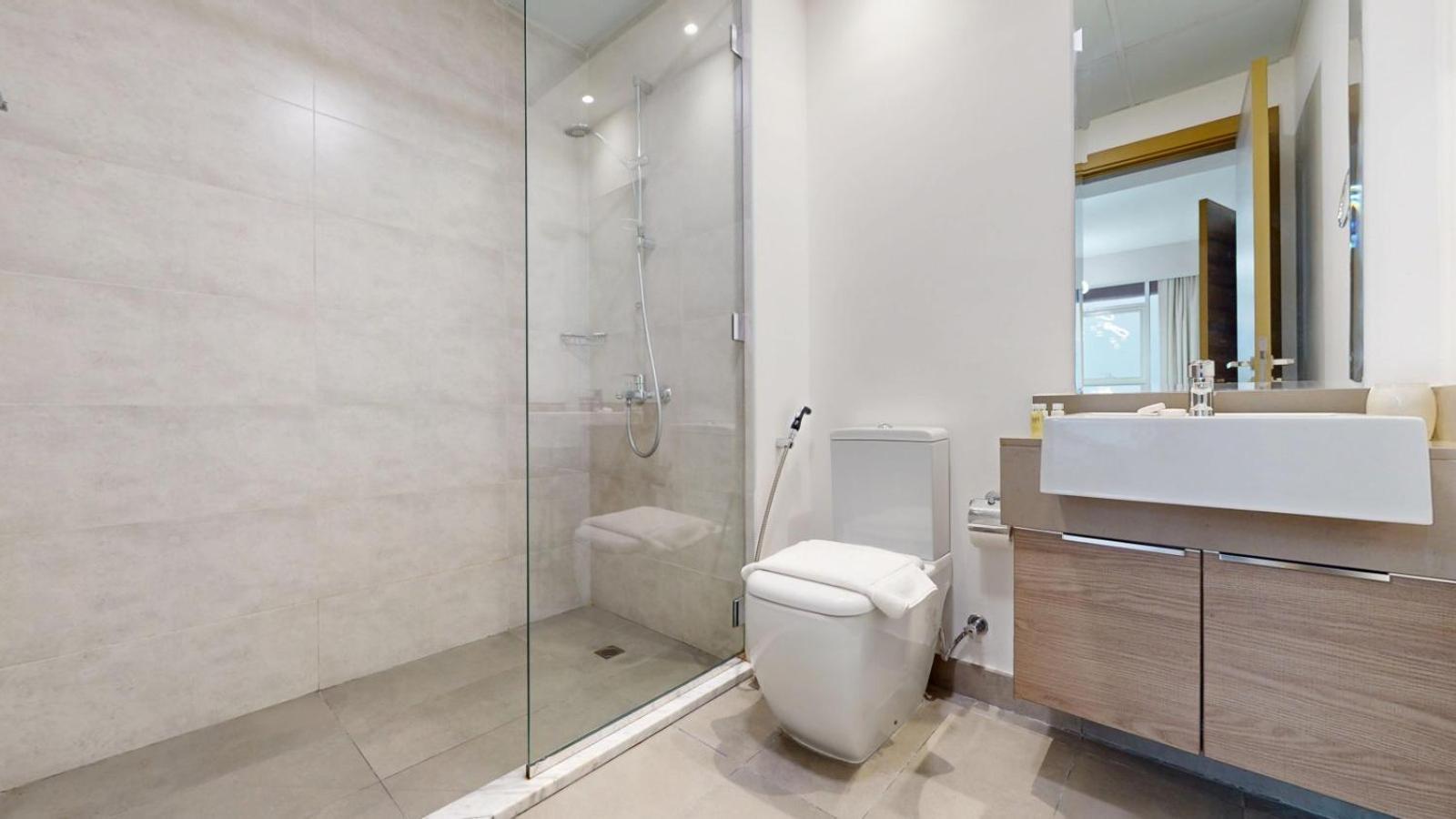 Bloom Tower A - Two Bedroom With Skyline View Apartment *