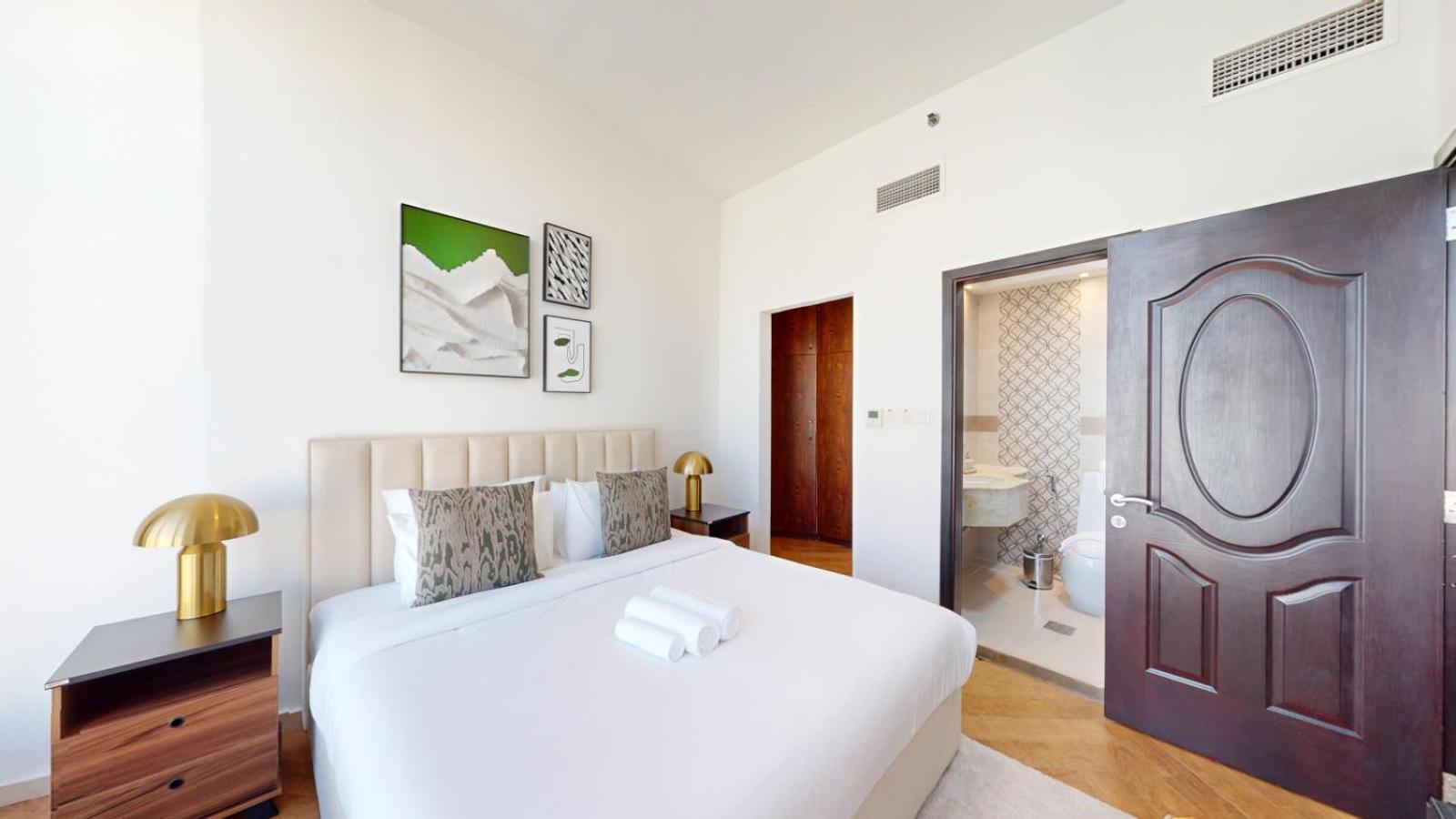 Apartment Zenith Tower A2 - Colourful One Bedroom *