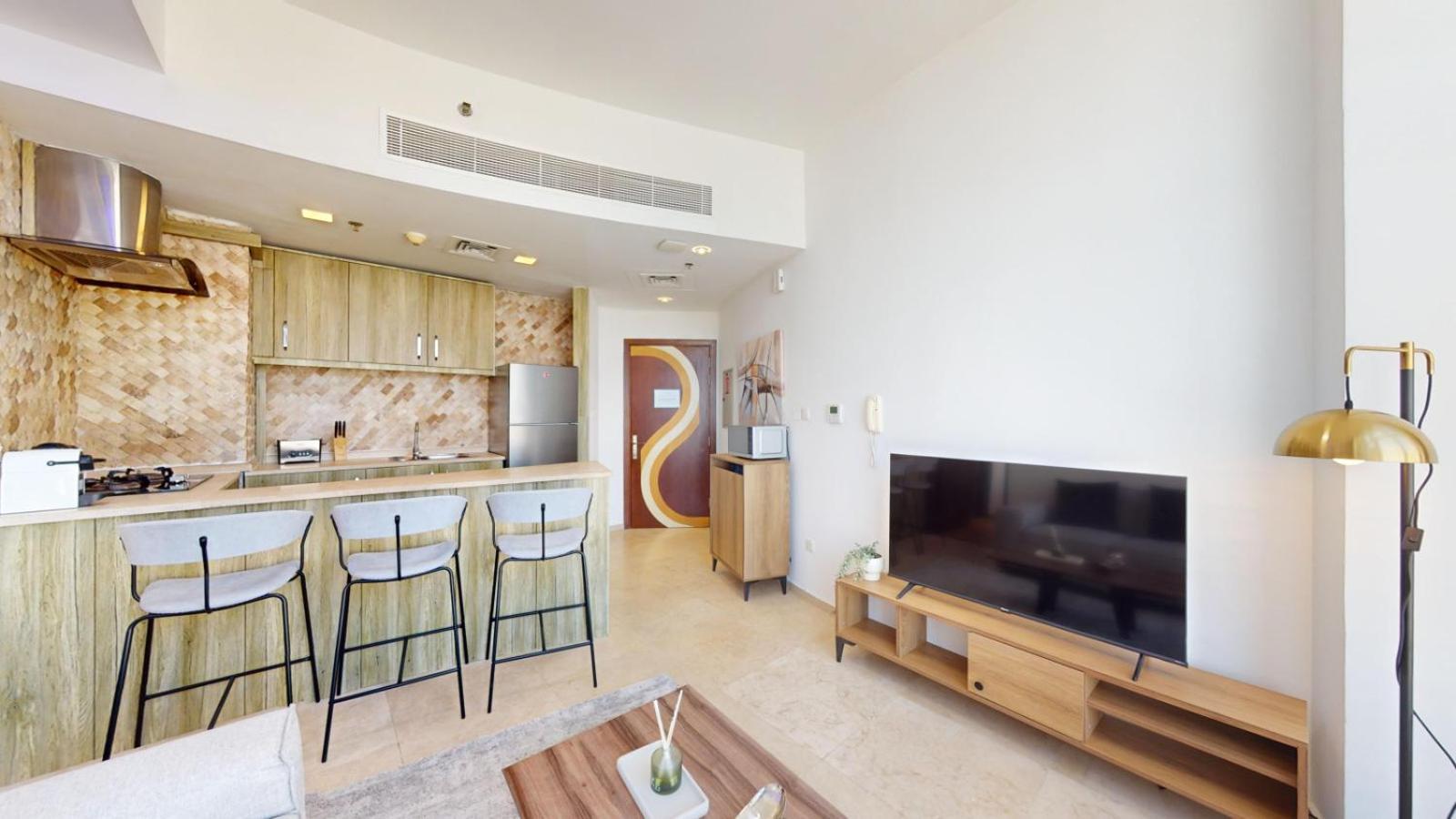 Apartment Zenith Tower A2 - Colourful One Bedroom