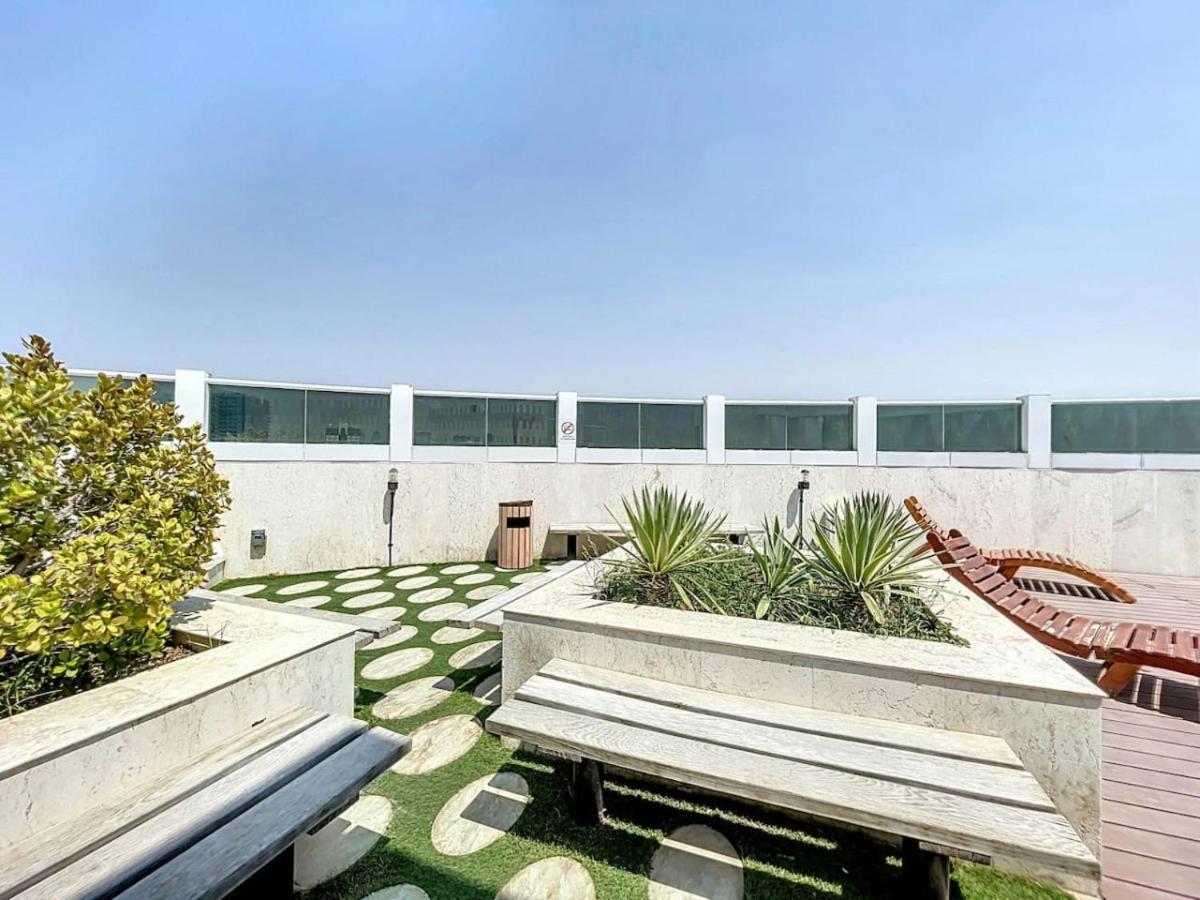 Apartment Zenith Tower A2 - Colourful One Bedroom Dubai