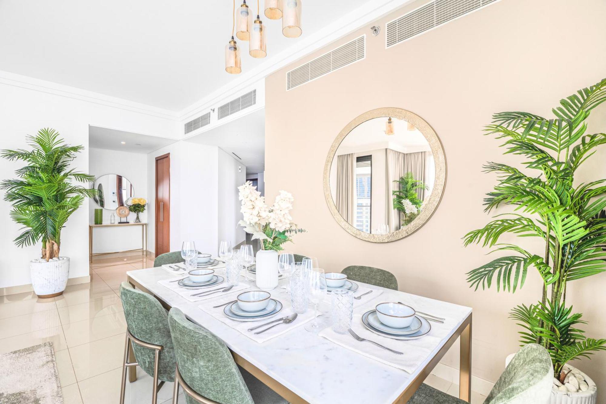 Eden's Homes & - Boulevard Point Apartment