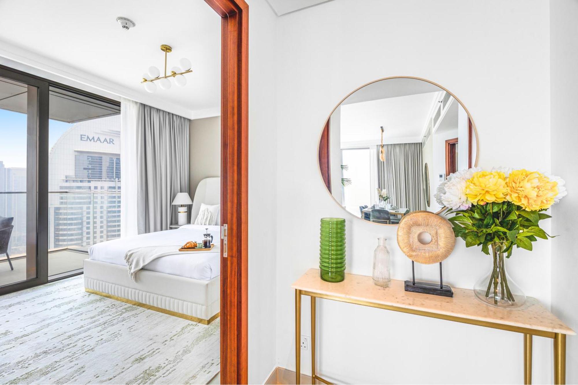 Eden's Homes & - Boulevard Point Apartment *