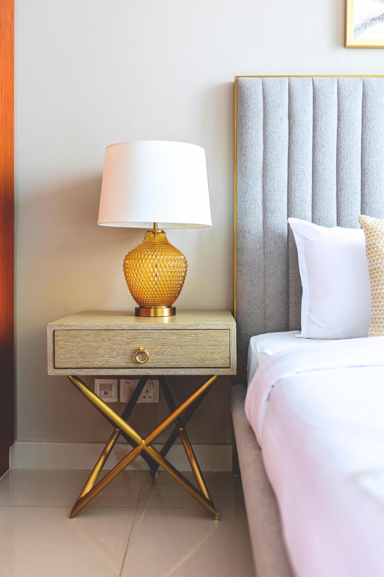 Apartment Eden's Homes & - Boulevard Point *