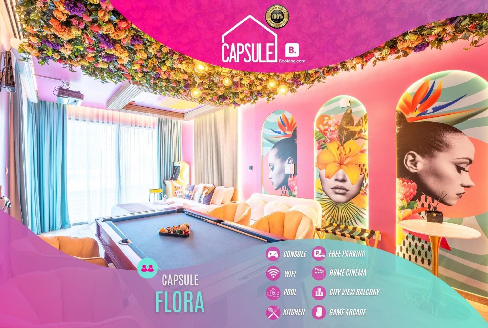 Capsule Flora Business Bay View Burj Khalifa-pool Table-game Arcade-projector-playstation 5 Apartment Dubai