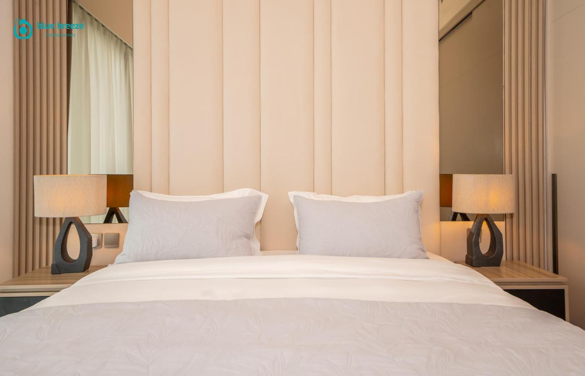 Blue Breeze - Luxury In Downtown Apartment