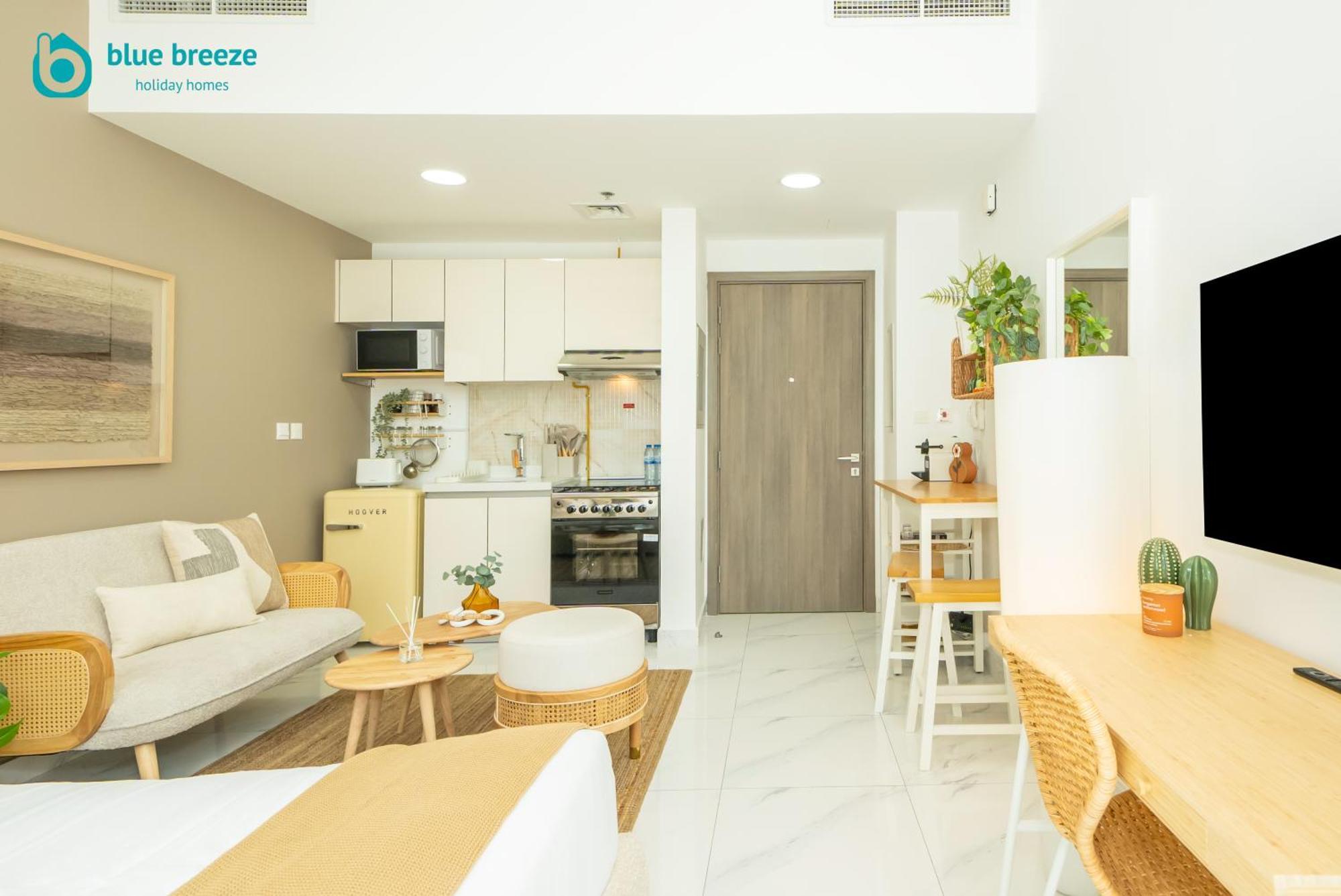 Blue Breeze - Elegant In Serenity 5, Jvc Apartment