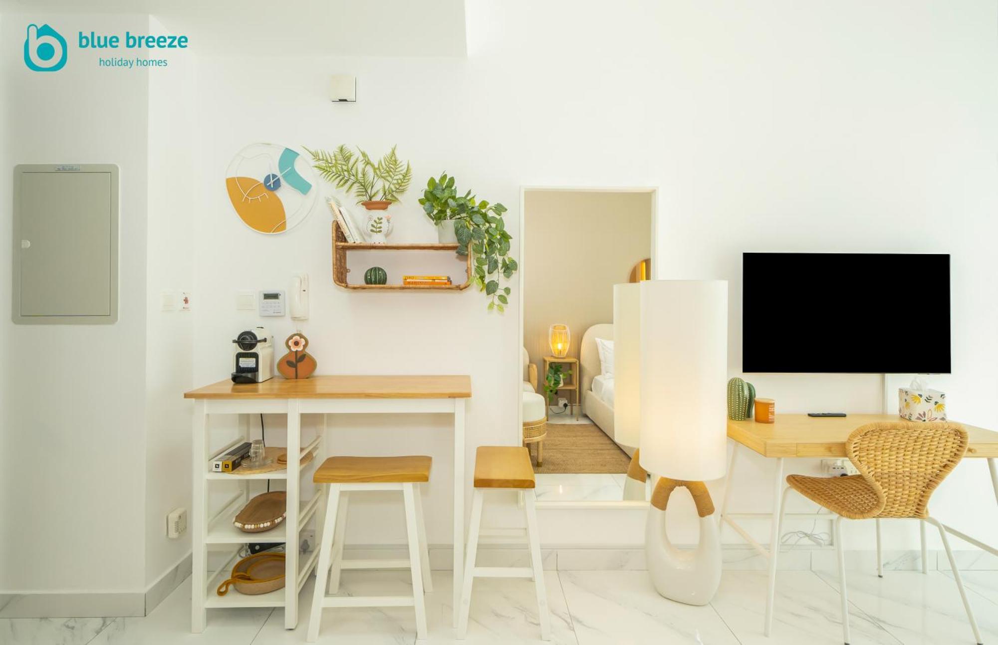 Apartment Blue Breeze - Elegant In Serenity 5, Jvc *