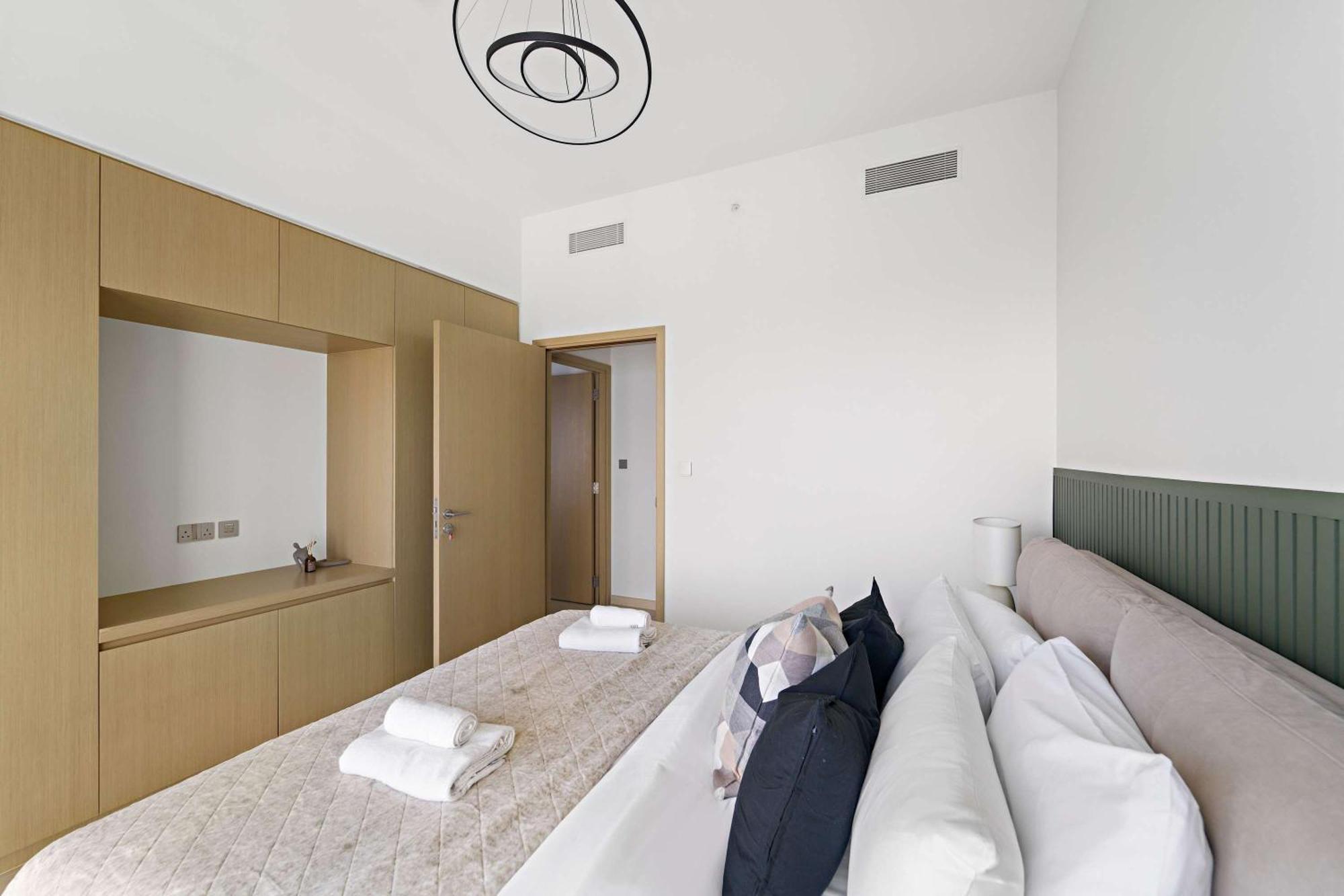 Silkhaus Elite 2bdr At Burj Royale In Downtown Apartment