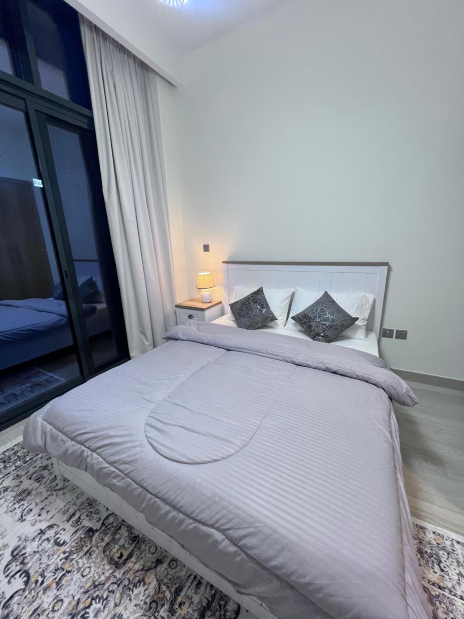 Apartment Azizi Riviera *