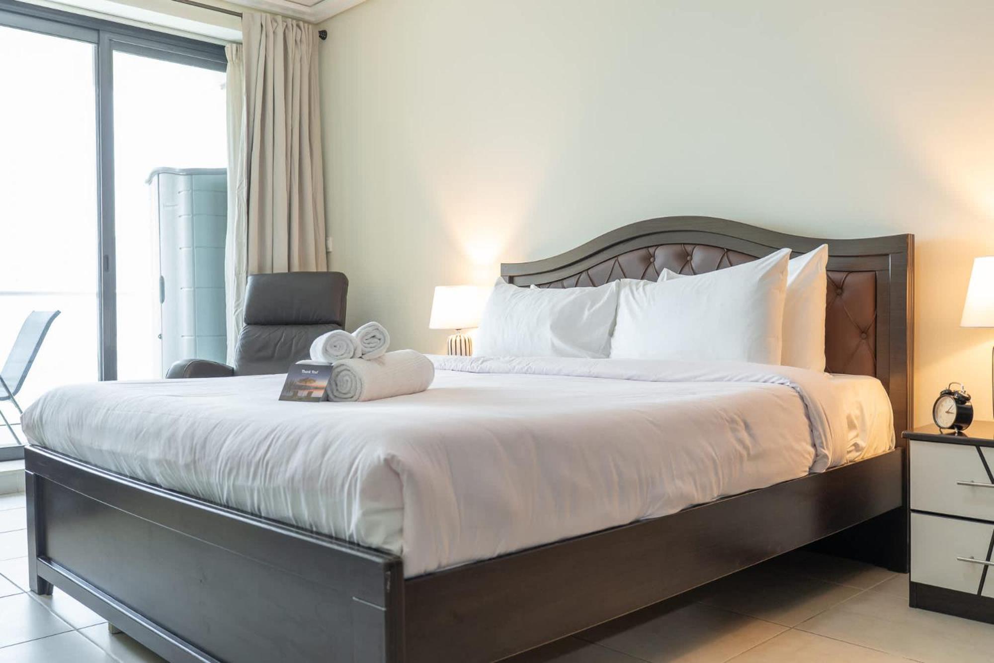 Amazing And Chic 1 Bedroom In Goldcrest Views 2 Apartment *