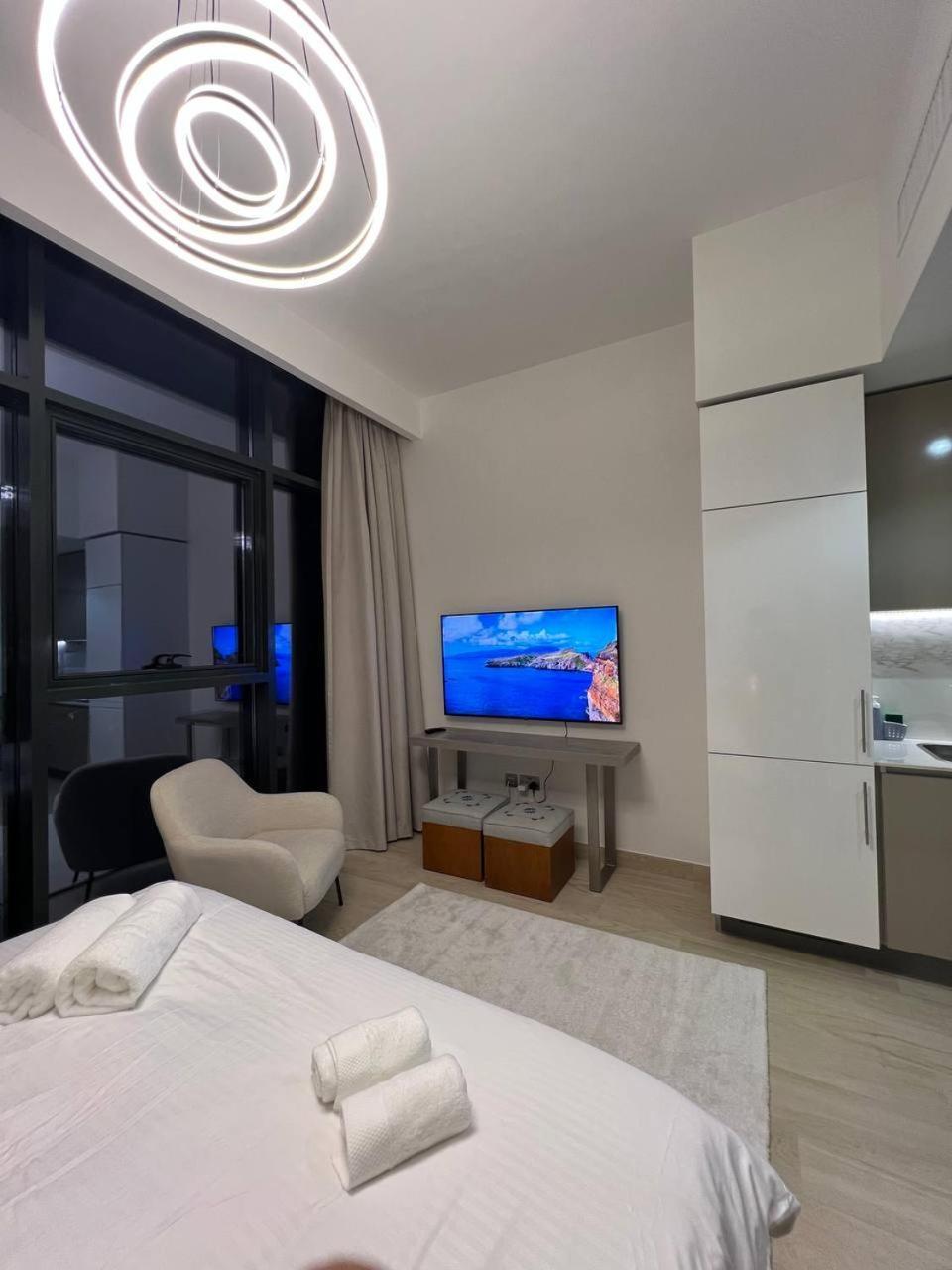 Apartment Luxury Relaxing Near Downtown Dubai