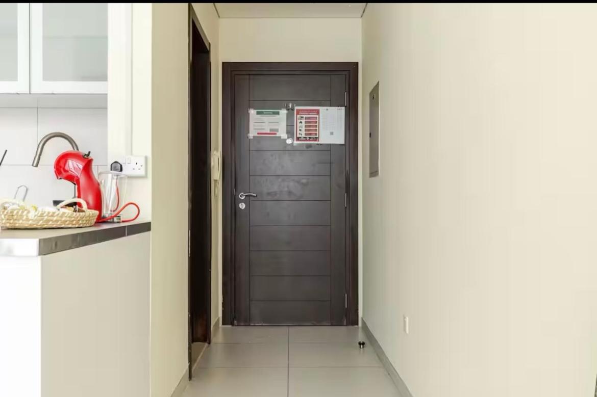 Apartment Luxury Marina Stunning Views & Rooftop Pool *
