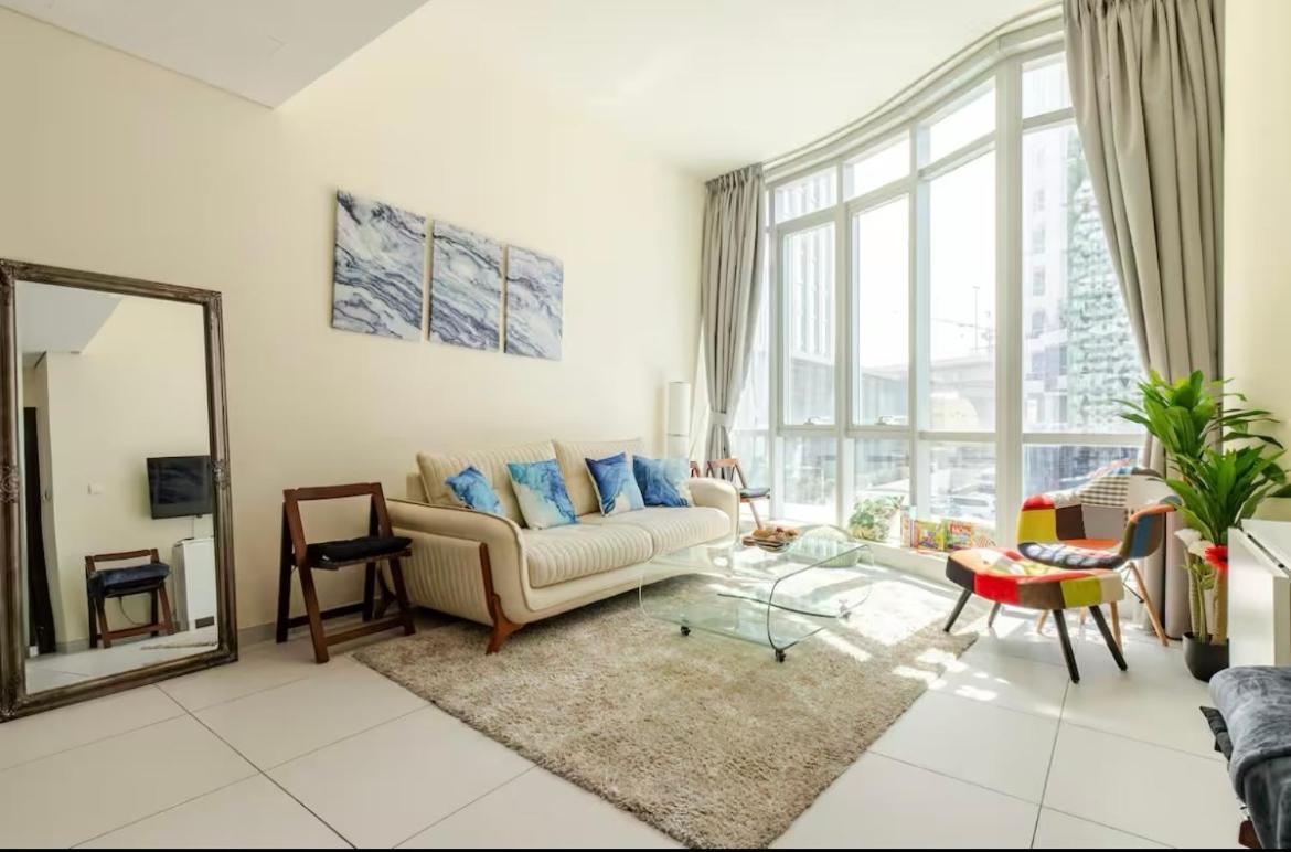 Apartment Luxury Marina Stunning Views & Rooftop Pool Dubai