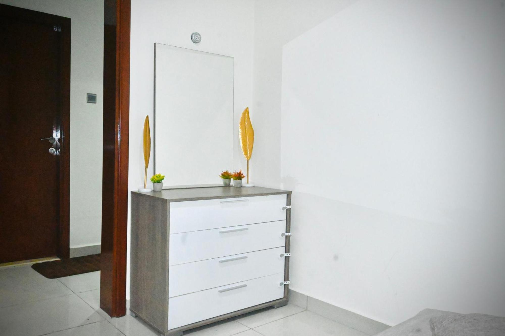 2 Bedroom Near To Marina Yachts And Apartment *