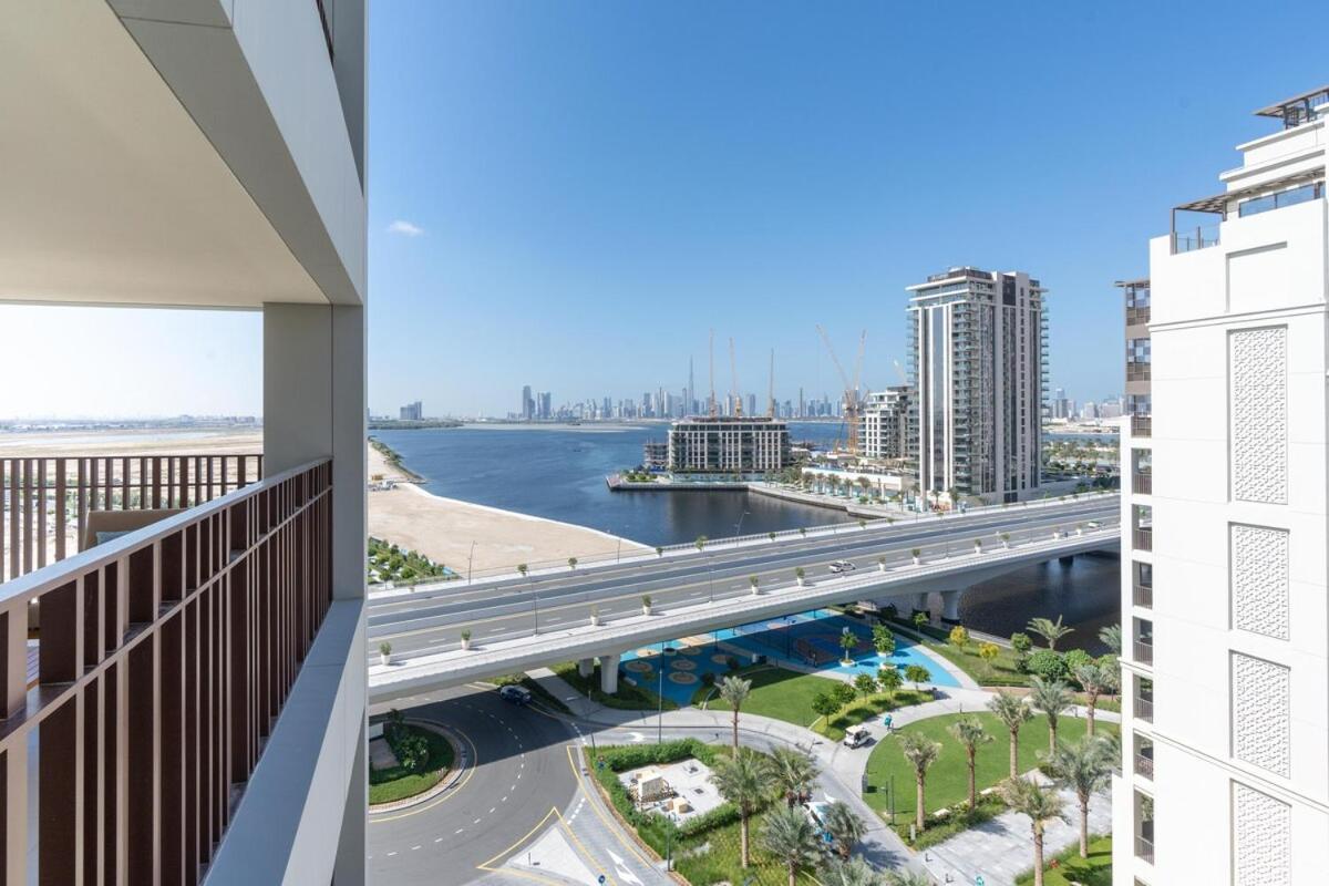 2br Burj Khalifa View In With Access Apartment *