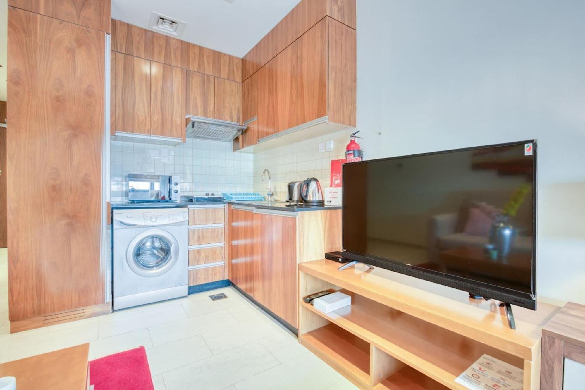 Restful In Sports Apartment Dubai