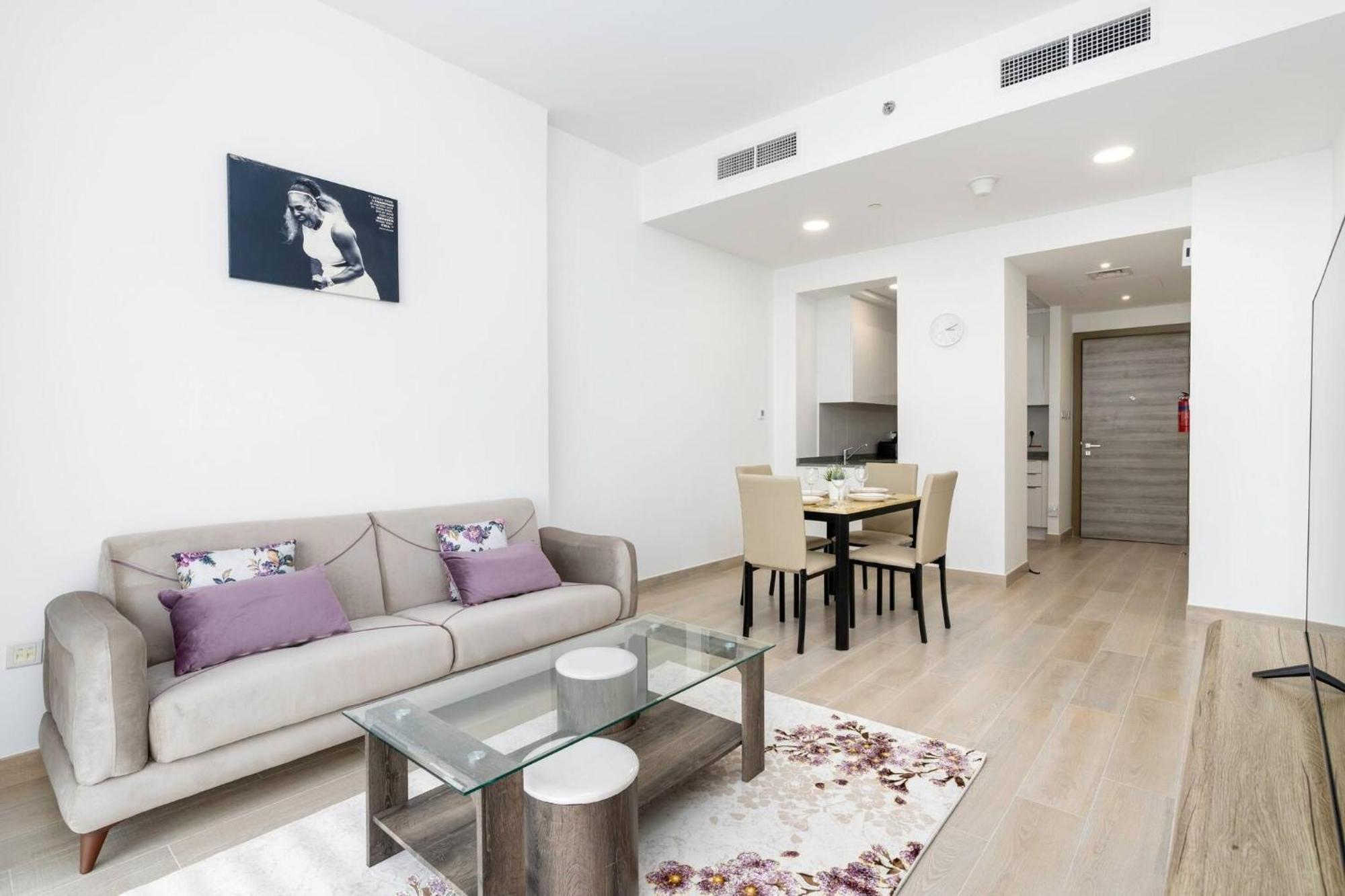 Apartment Lovely 1 Bedroom In Jumeirah Village Circle *