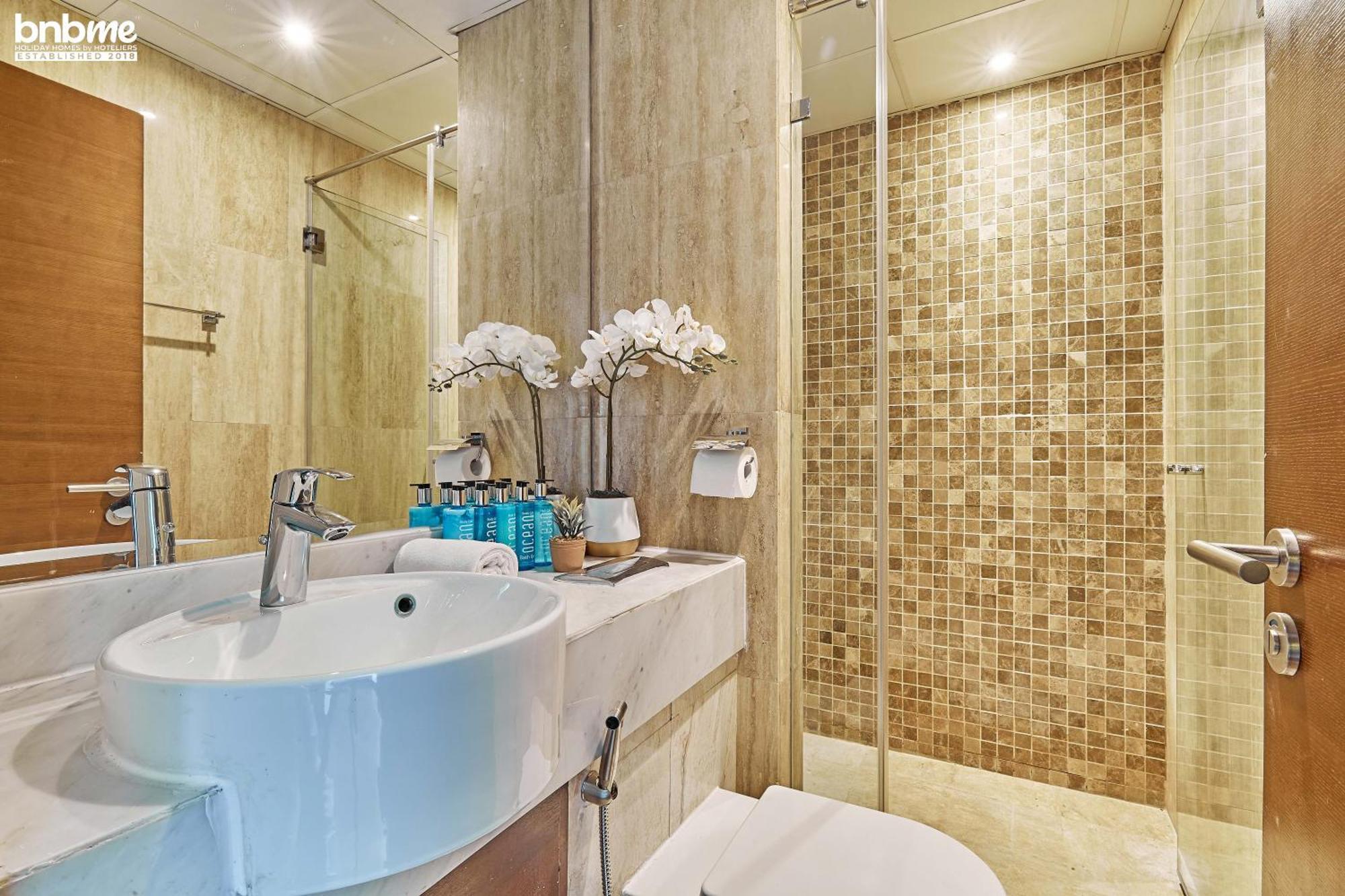 Bnbmehomes - Ubora Towers * Dubai