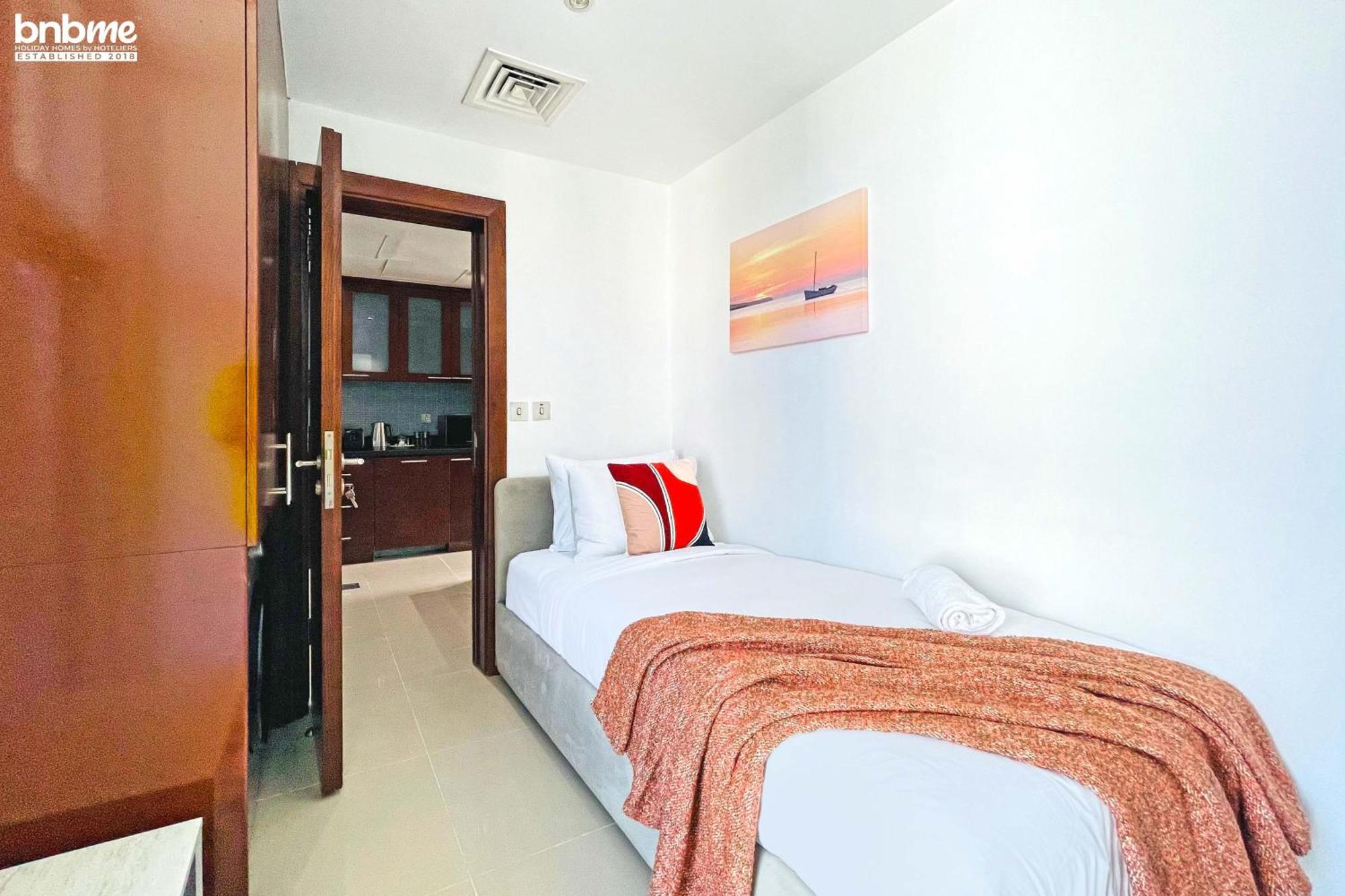 Bnbmehomes - Ubora Towers Daire Dubai