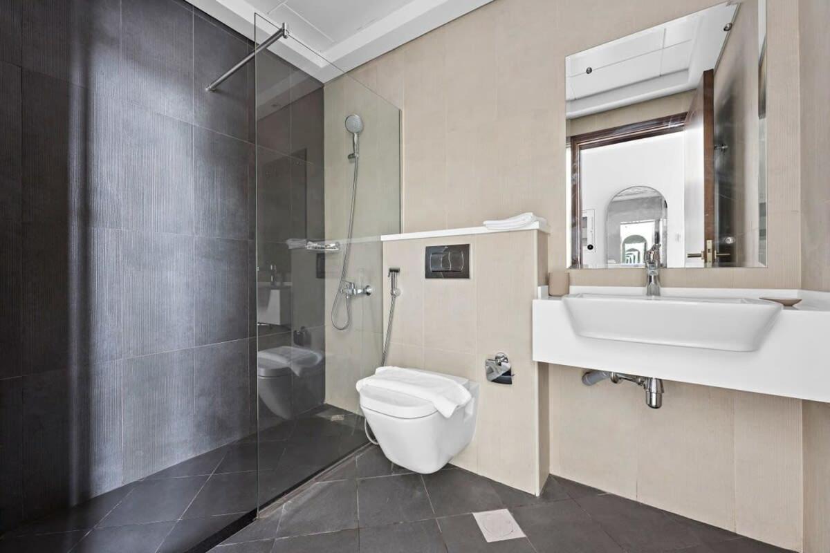 Apartment Silkhaus Modern | New Furniture Dubai