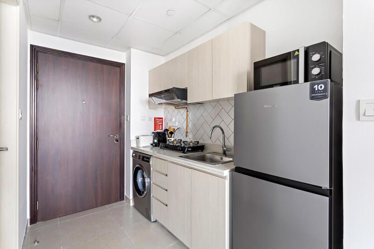 Silkhaus Luxury Near Sport * Dubai