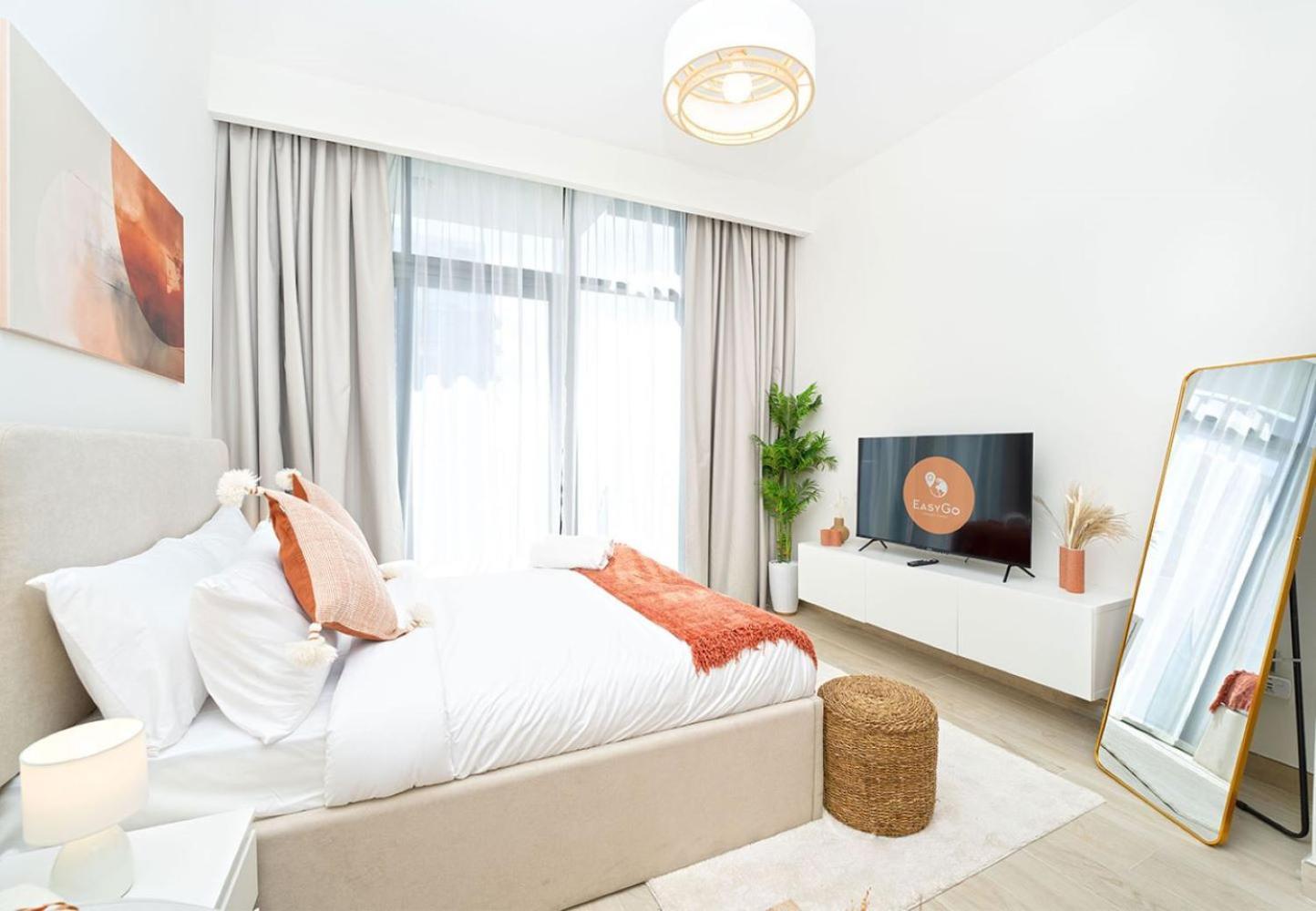 Apartment Easygo - Azizi Riviera 15 Community View Dubai