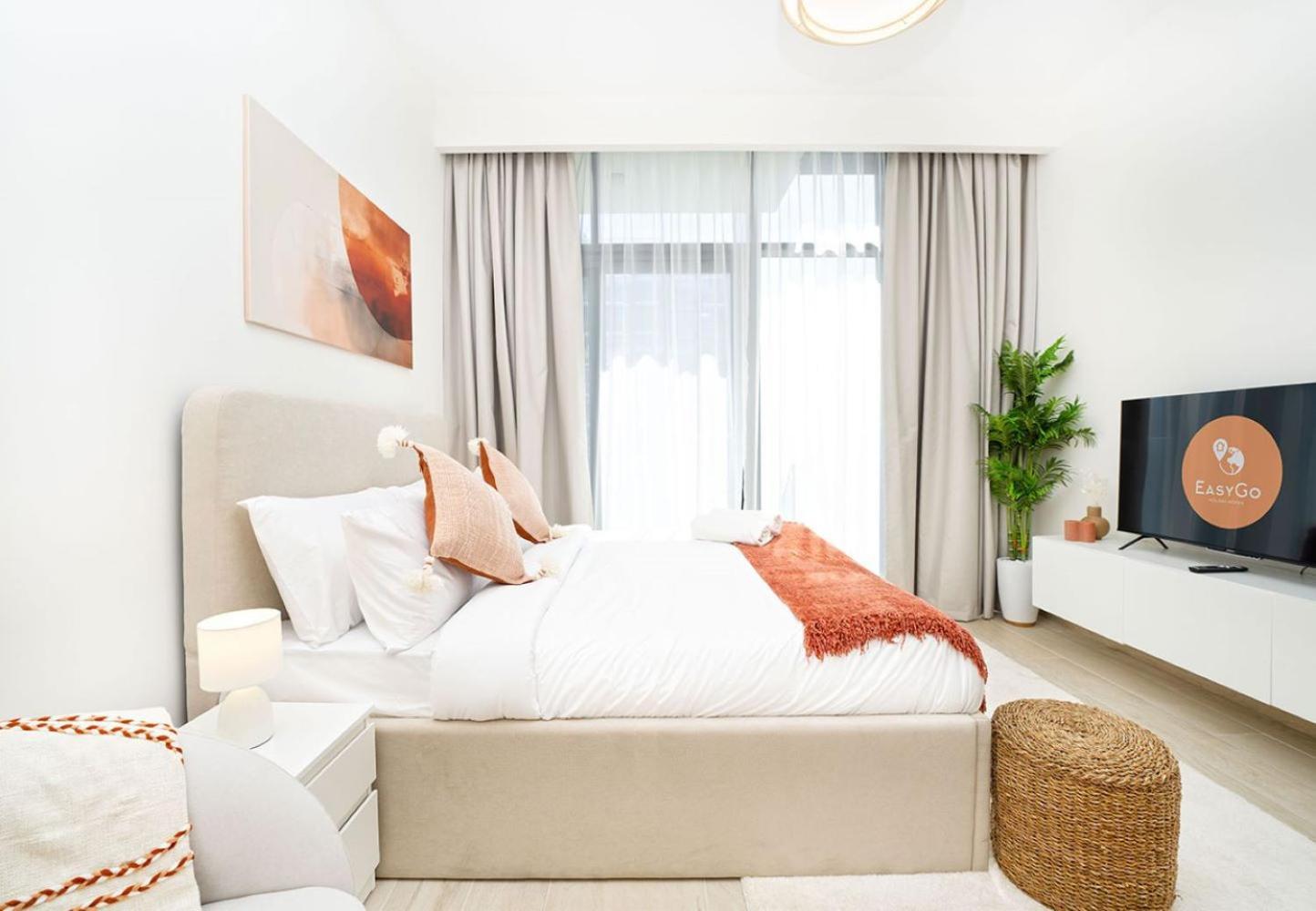 Easygo - Azizi Riviera 15 Community View Apartment *