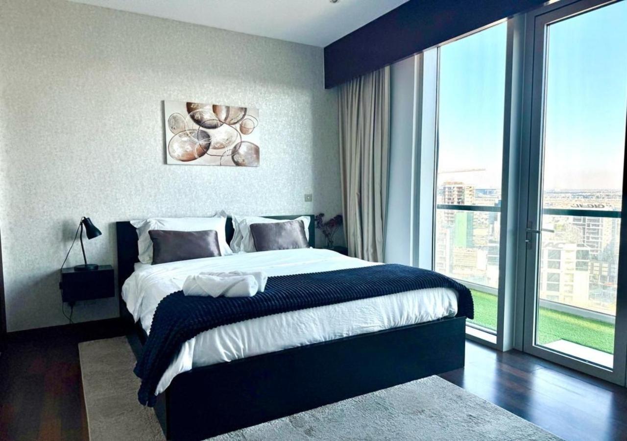 3br Penthouse - 5 Mins From Mall *