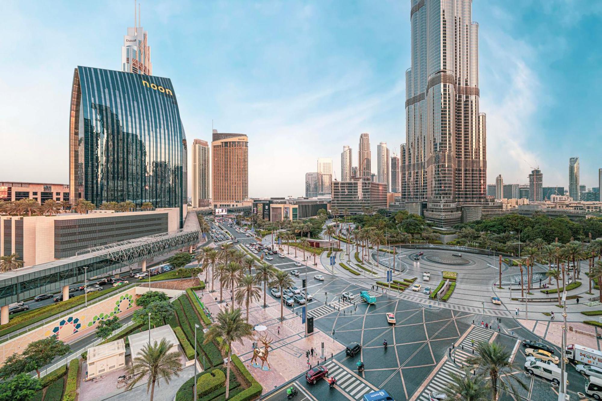 Grand 3b Burj View Ps5 Apartment