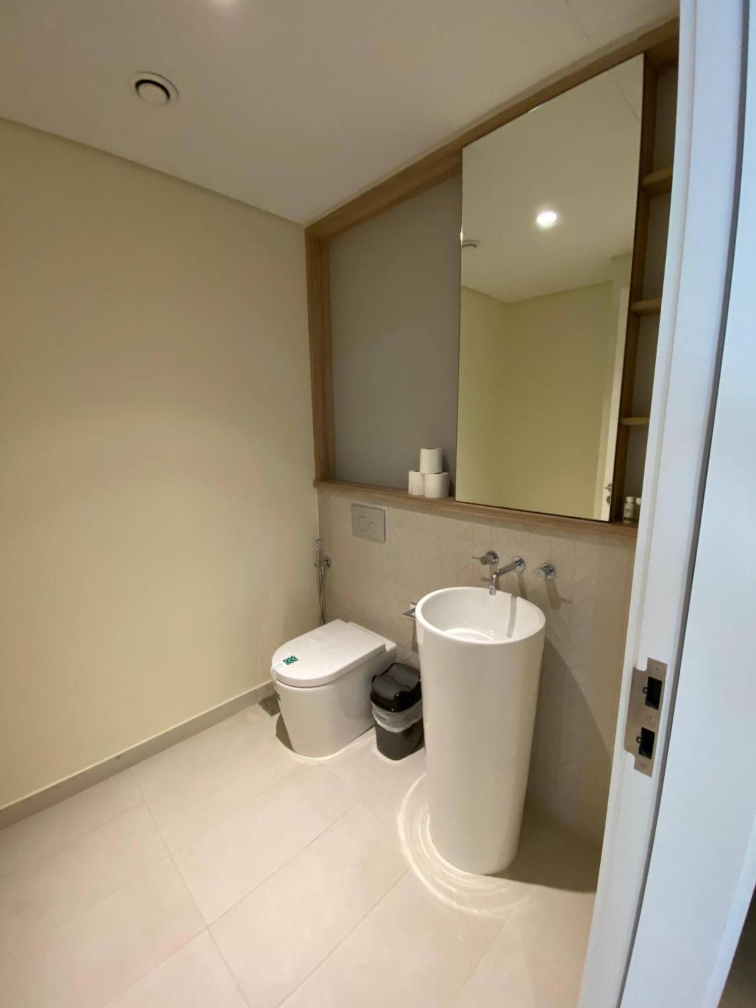 Well Furnished 1 Bedroom Dubai