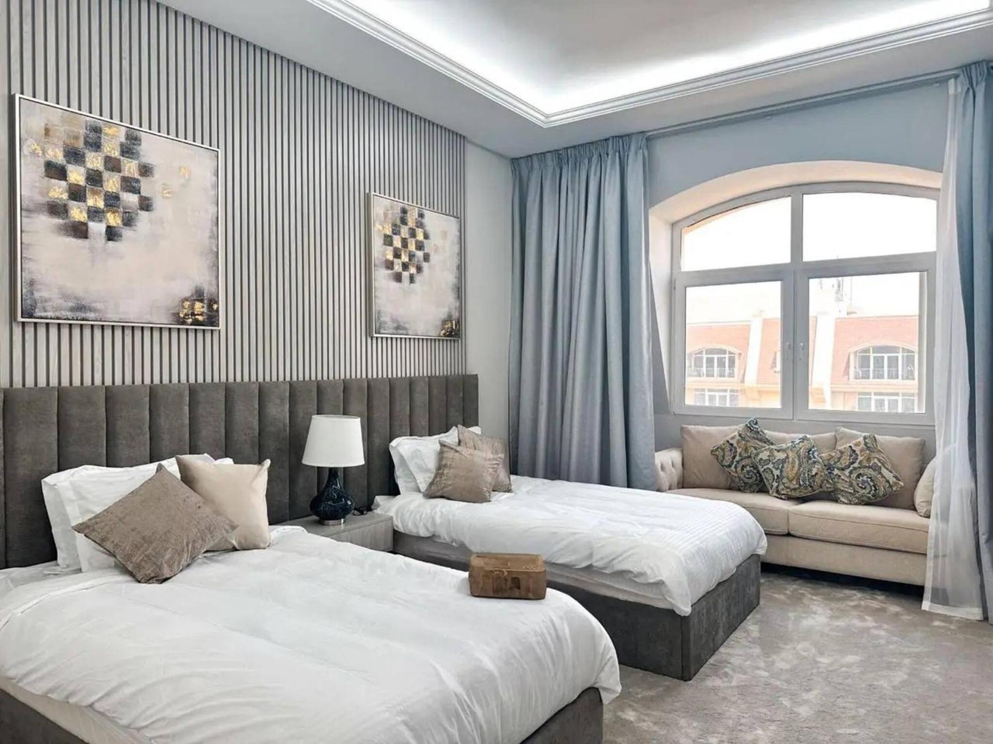 Entire House Next To The Airport Apartment Dubai