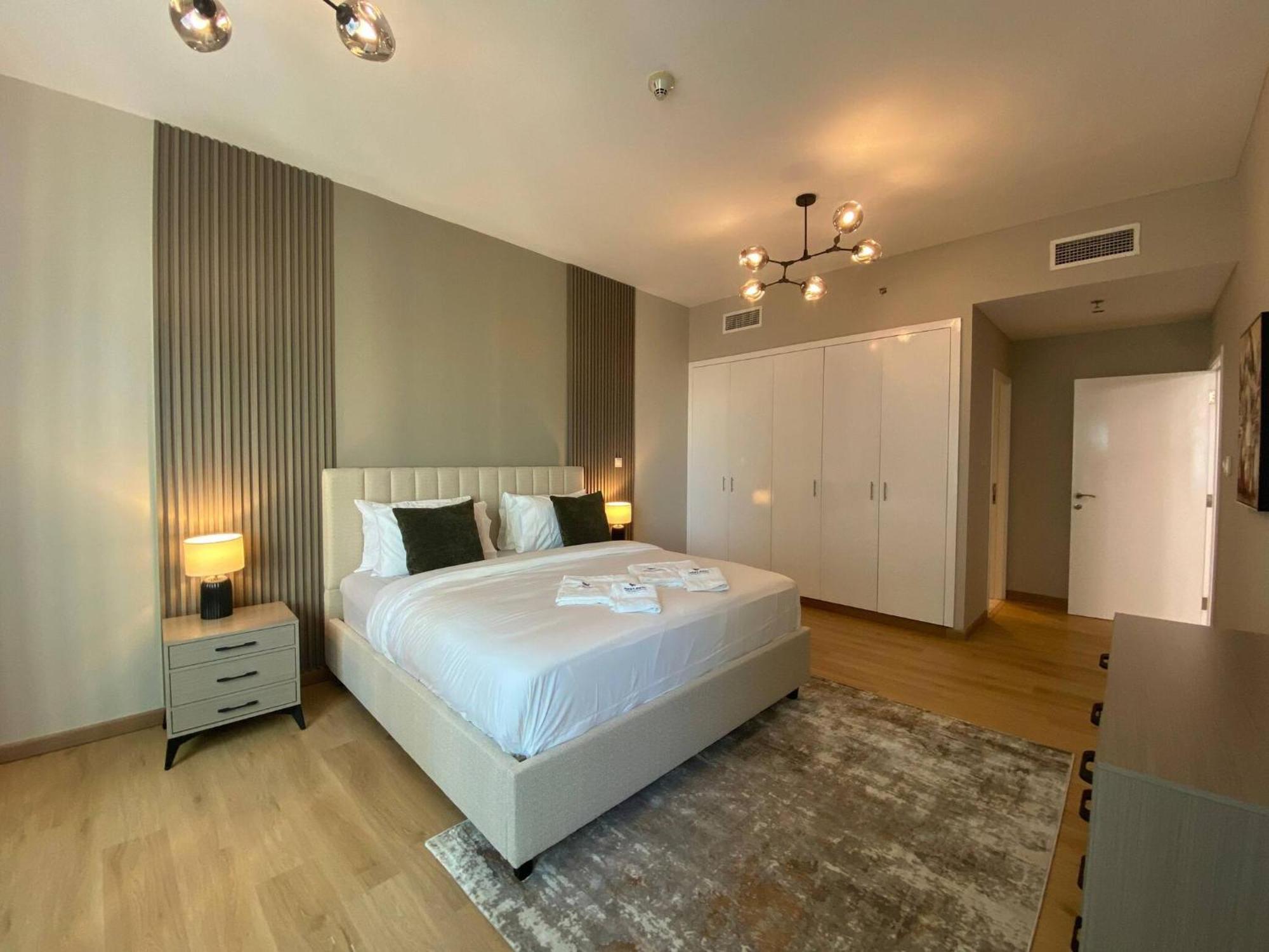 Comfy 1 Bedroom In Marina Apartment Dubai